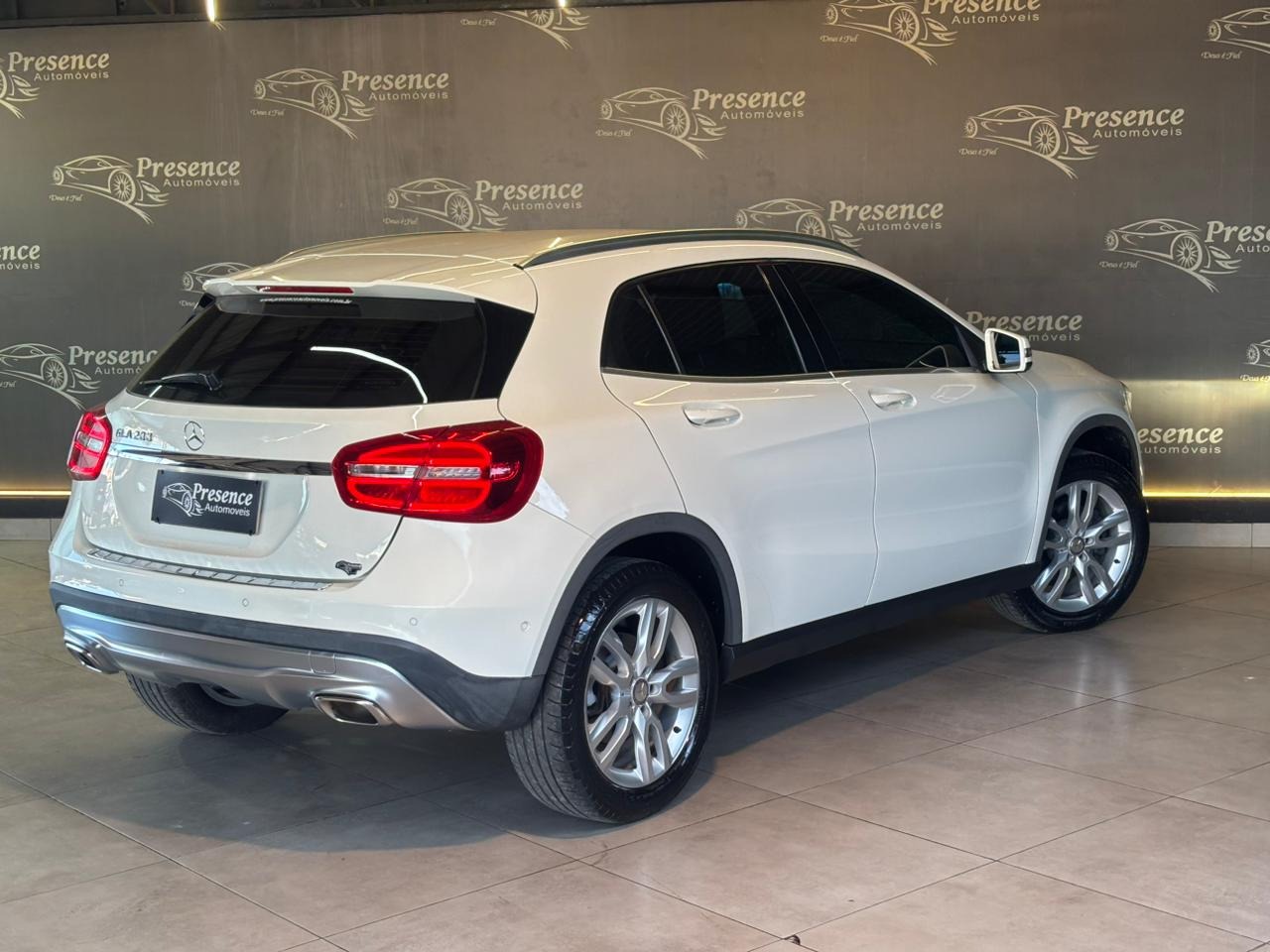 Mercedes-Benz Classe GLA Gla 200 Advance 1.6 1.6 Tb 16V Flex Aut. - foto 5