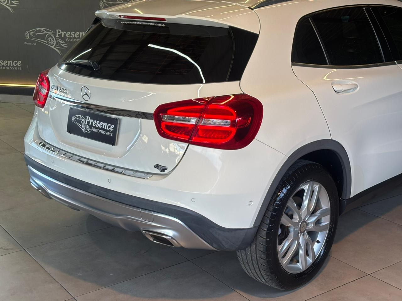 Mercedes-Benz Classe GLA Gla 200 Advance 1.6 1.6 Tb 16V Flex Aut. - foto 6