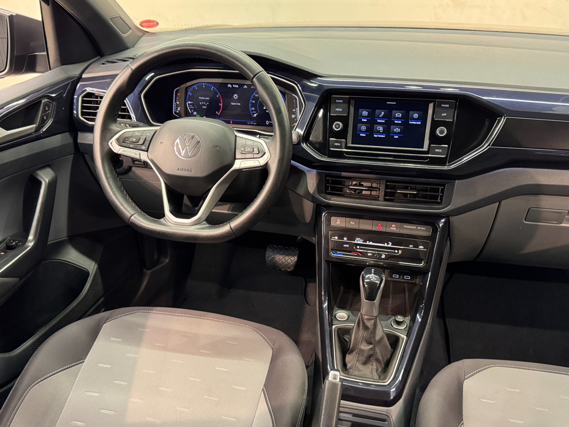 Volkswagen T-Cross Comfor. 200 TSI 1.0 Flex 5P Aut. - foto 10