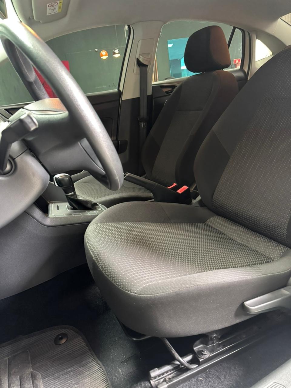 Volkswagen Virtus 1.6 MSI Flex 16V 4P Aut. - foto 9