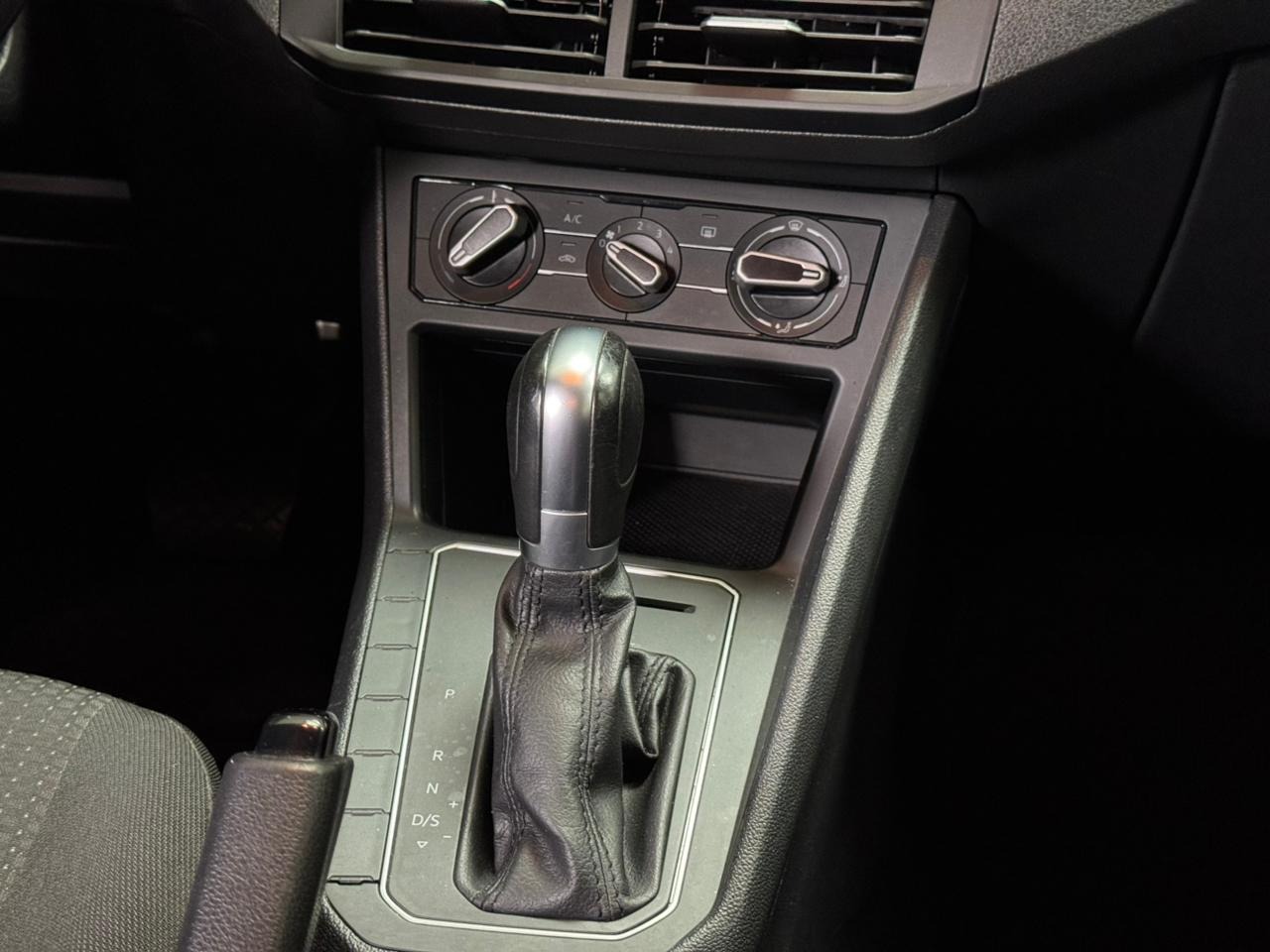 Volkswagen Virtus 1.6 MSI Flex 16V 4P Aut. - foto 11