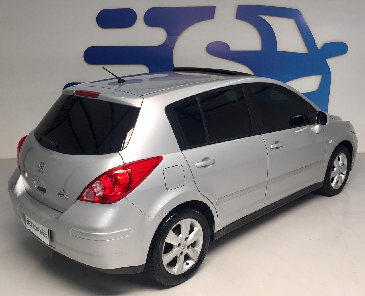 Nissan TIIDA SL 1.8/1.8 Flex 16V Aut. Flex 4 portas, câmbio Automático