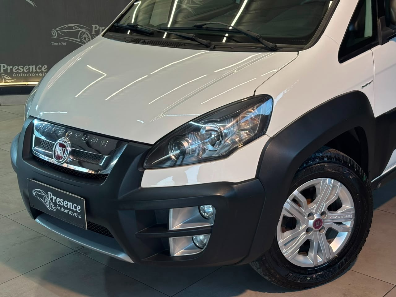 Fiat Idea Adv. Adv.lock.dualogic 1.8 Flex 5P - foto 2