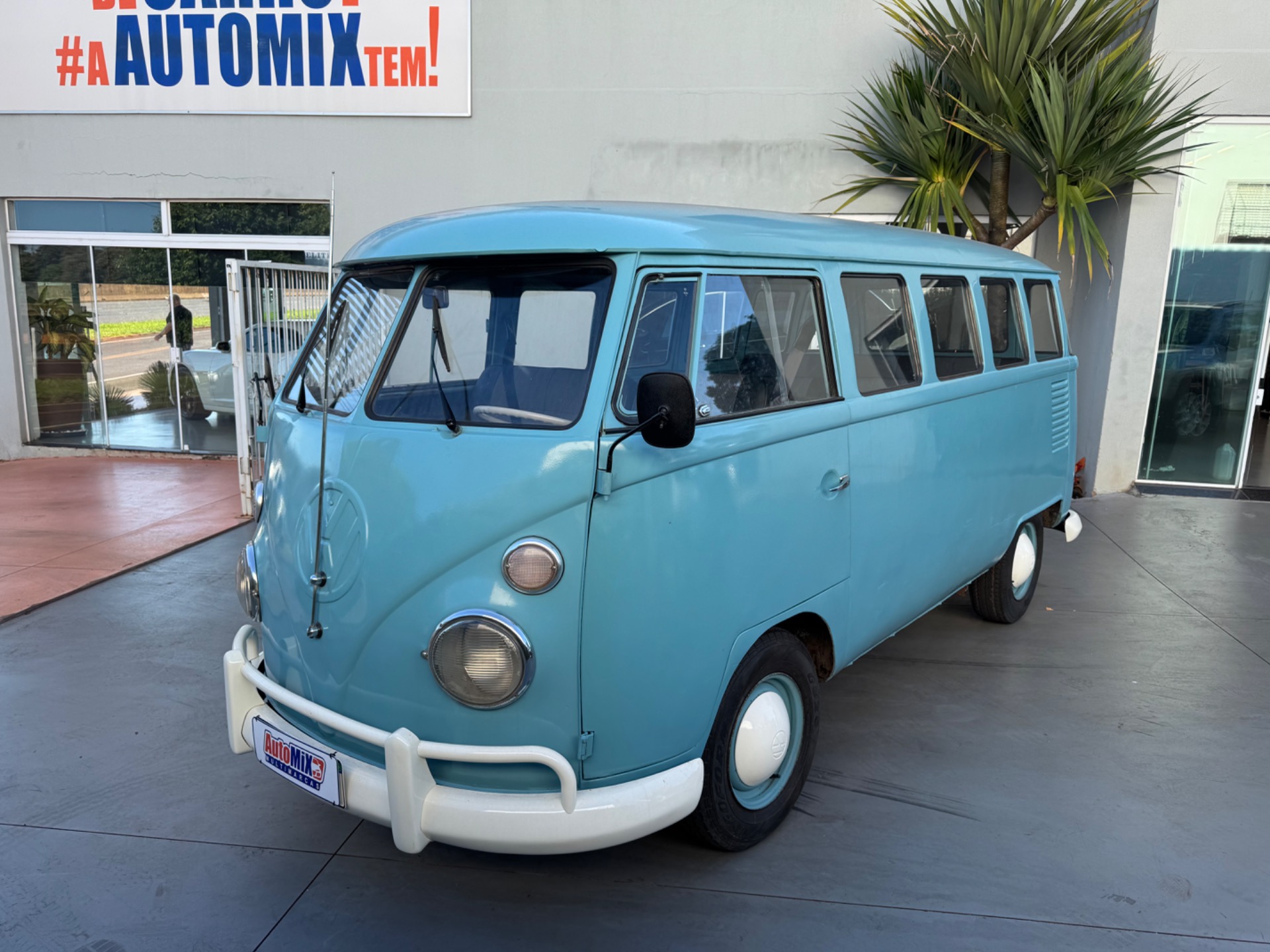 Volkswagen Kombi 1973 à venda