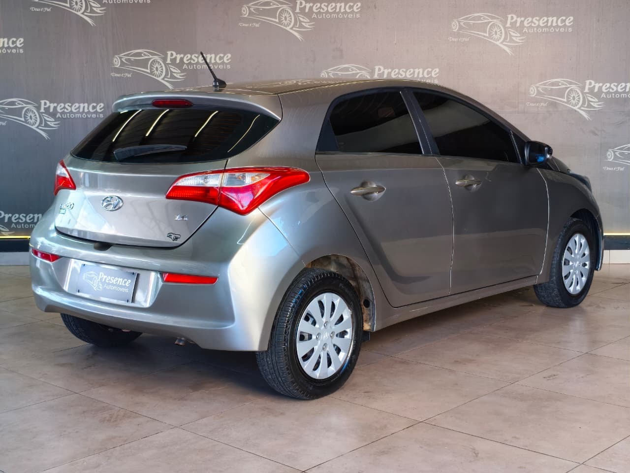 Hyundai HB20 C. C.plus C.style 1.6 Flex 16V Mec. - foto 6