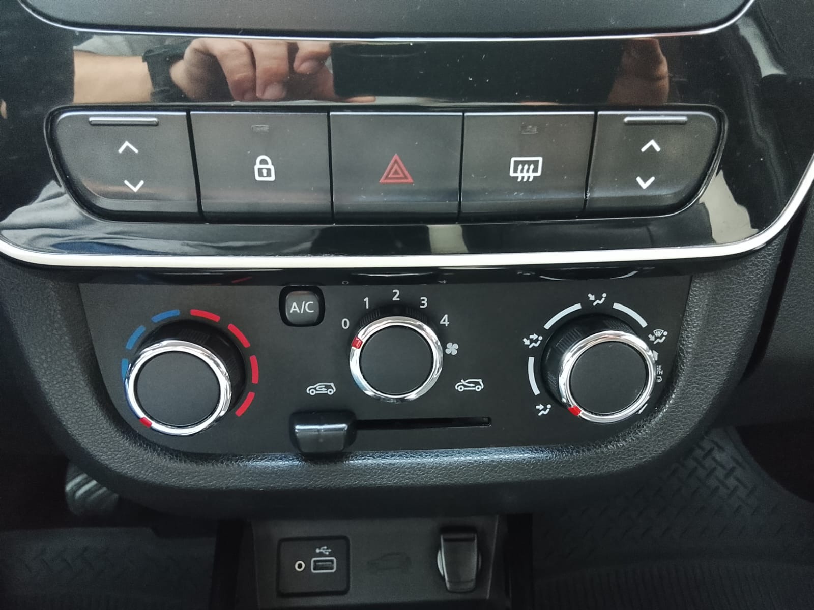 Renault Kwid Intense 1.0 Flex 12V 5P Mec. - foto 11