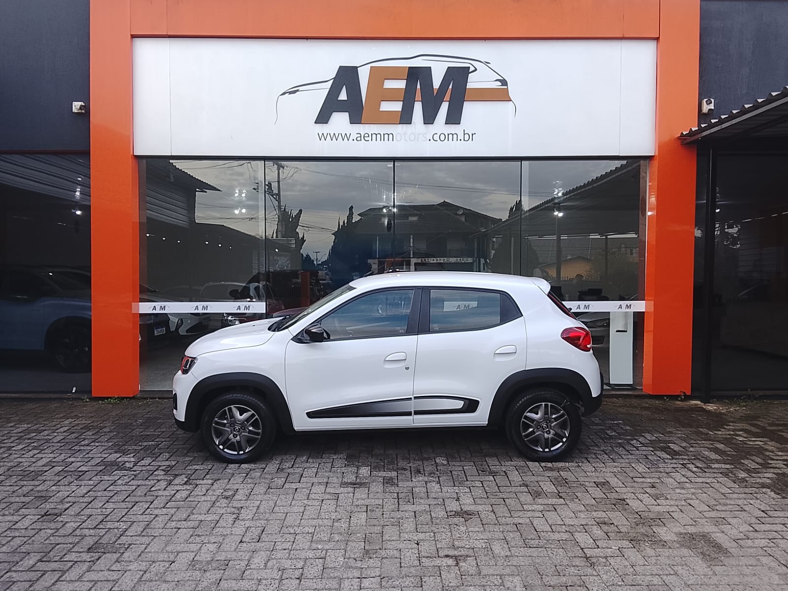 Renault Kwid Intense 1.0 Flex 12V 5P Mec. - foto 4