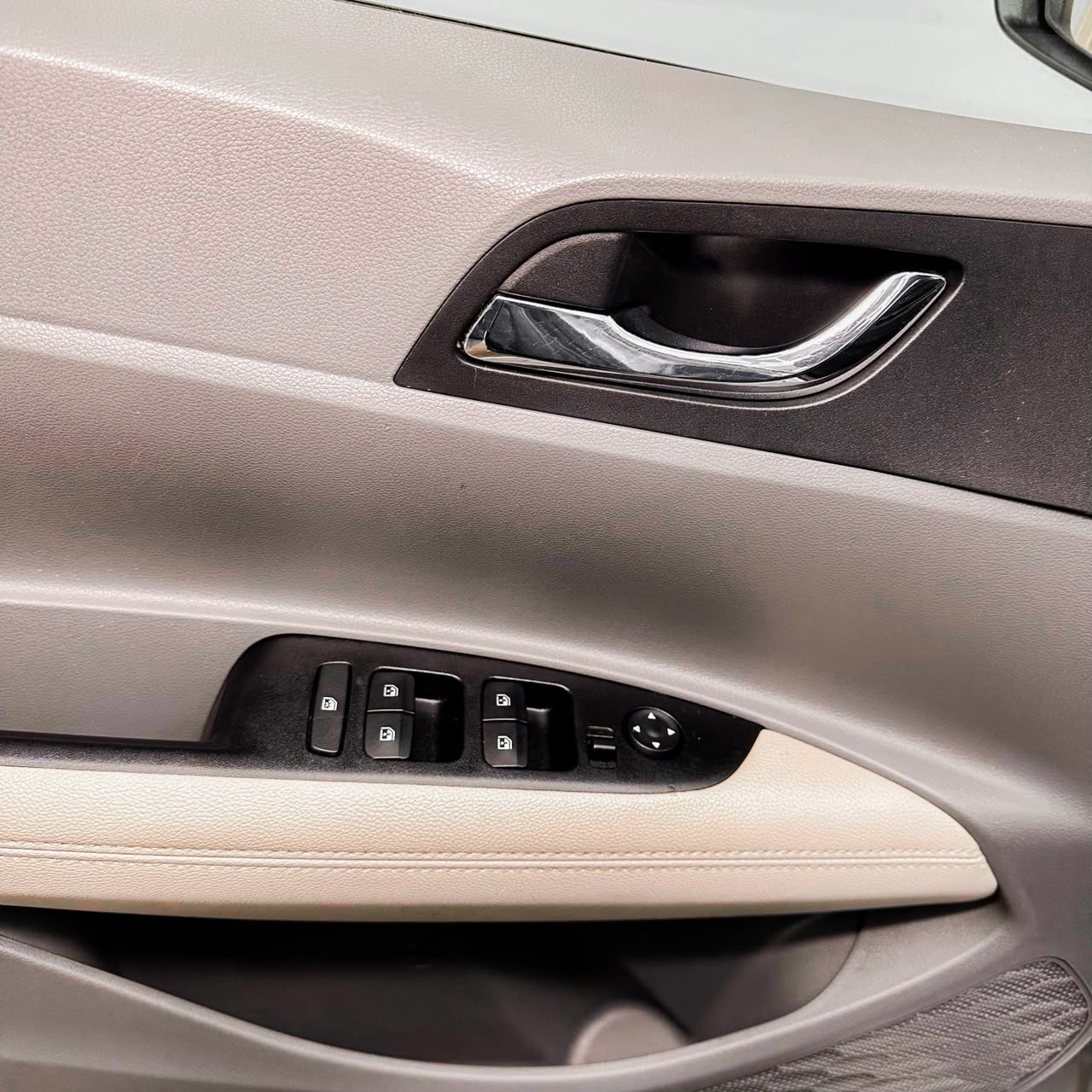 Hyundai HB20S Platinum 1.0 Tb Flex 12V Mec. - foto 9