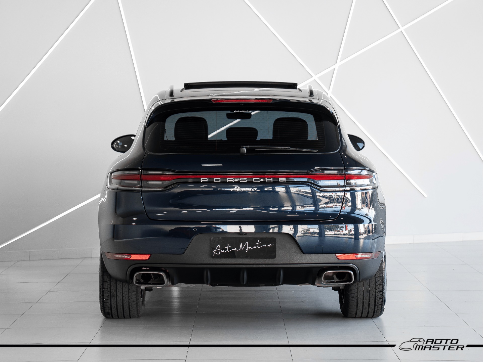 Porsche Macan 2021