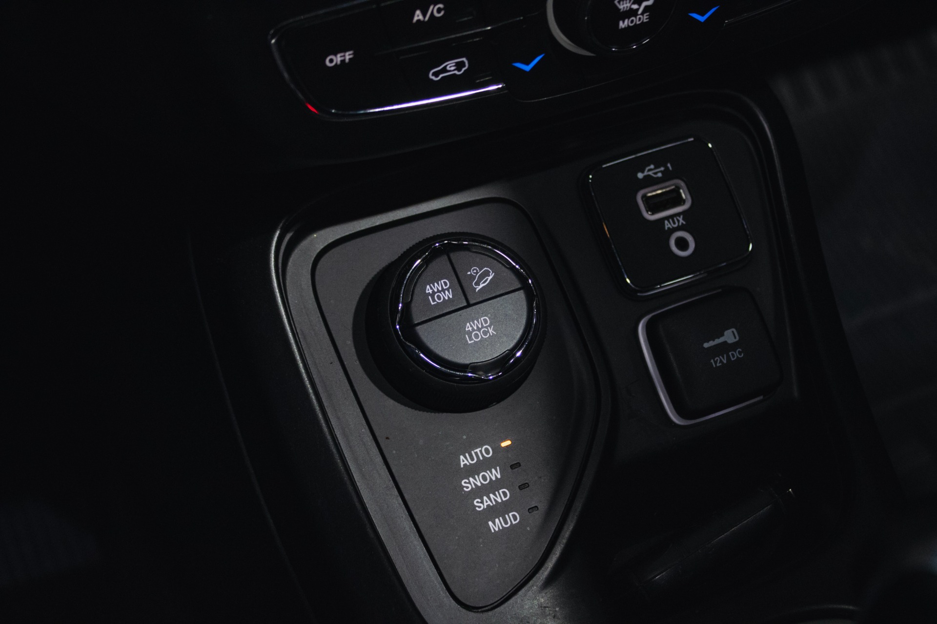 Jeep Compass S 2.0 4X4 Tb 16V Diesel Aut. - foto 12