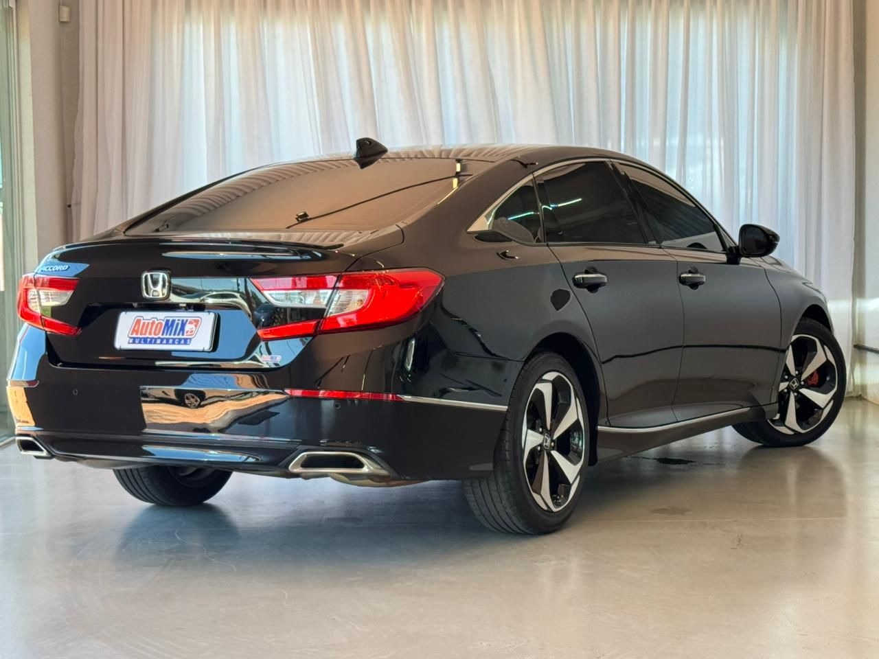 Honda Accord Sedan Touring 2.0 Tb 16V Aut. - foto 6