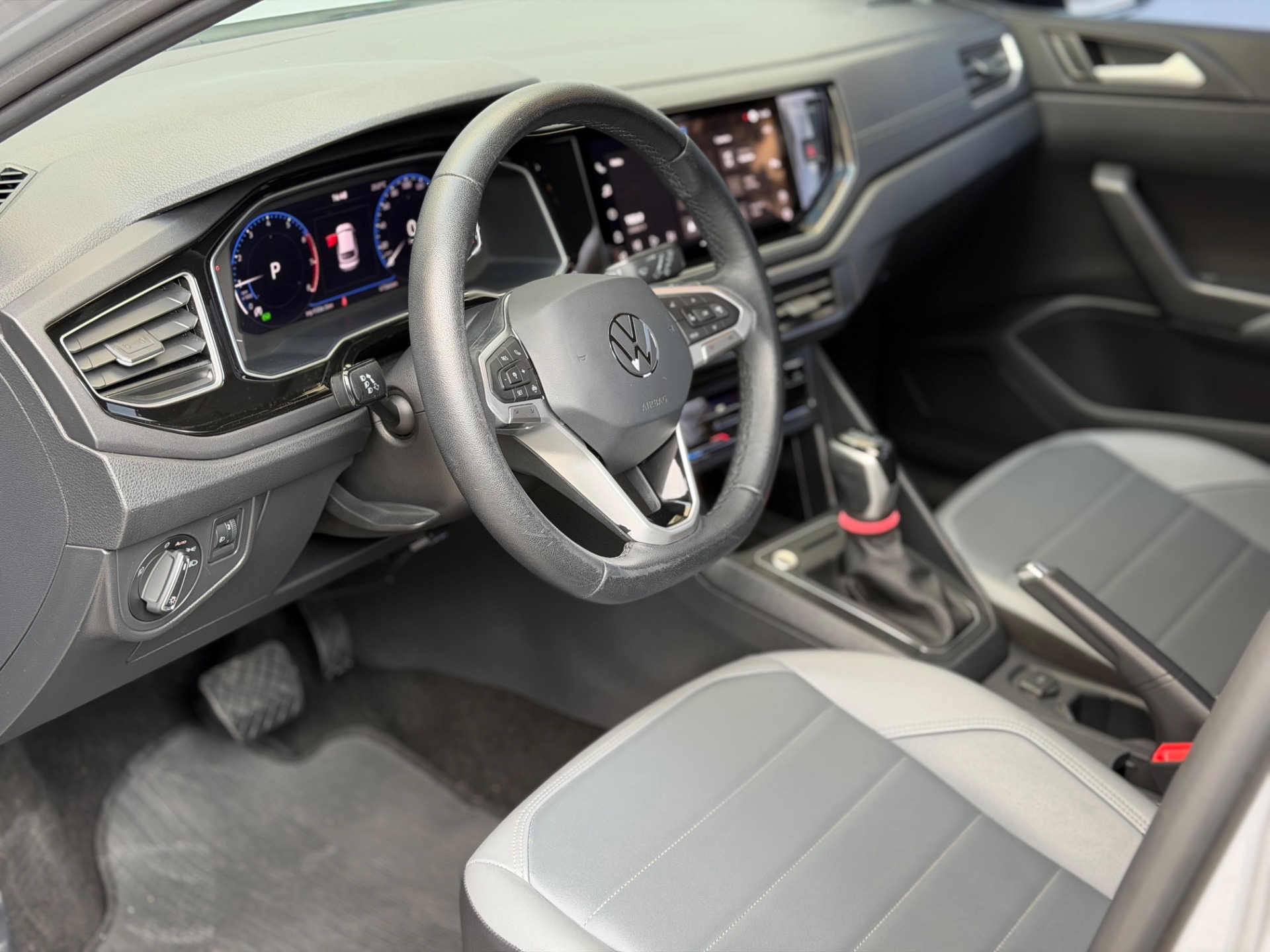 Volkswagen Nivus Highline 1.0 200 TSI Flex Aut. - foto 9