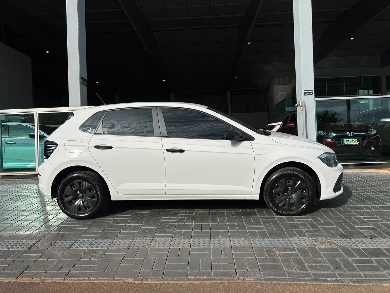 Volkswagen Polo Track 1.0 Flex 12V 5P - foto 6
