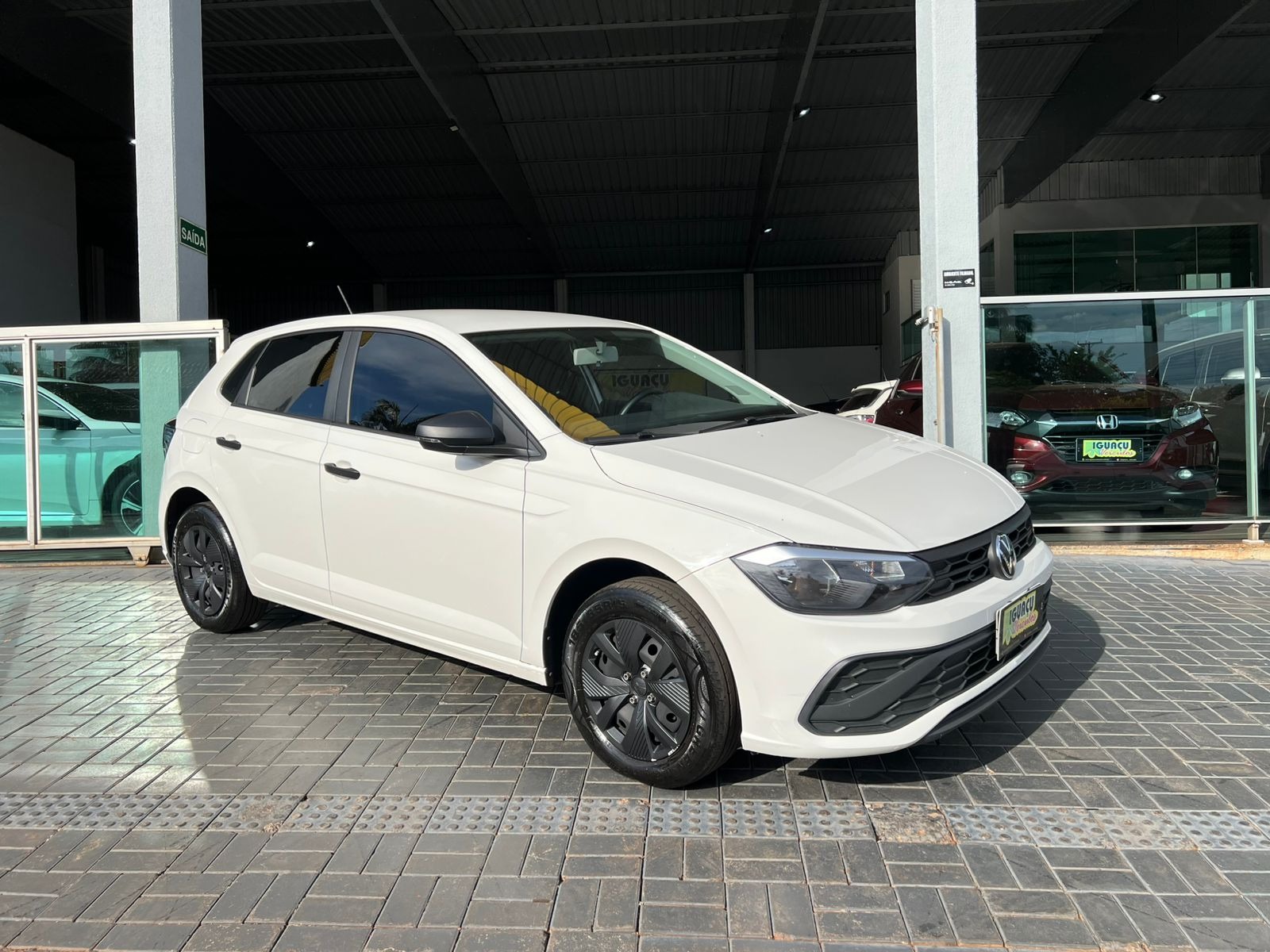 Volkswagen Polo Track 1.0 Flex 12V 5P - foto 2