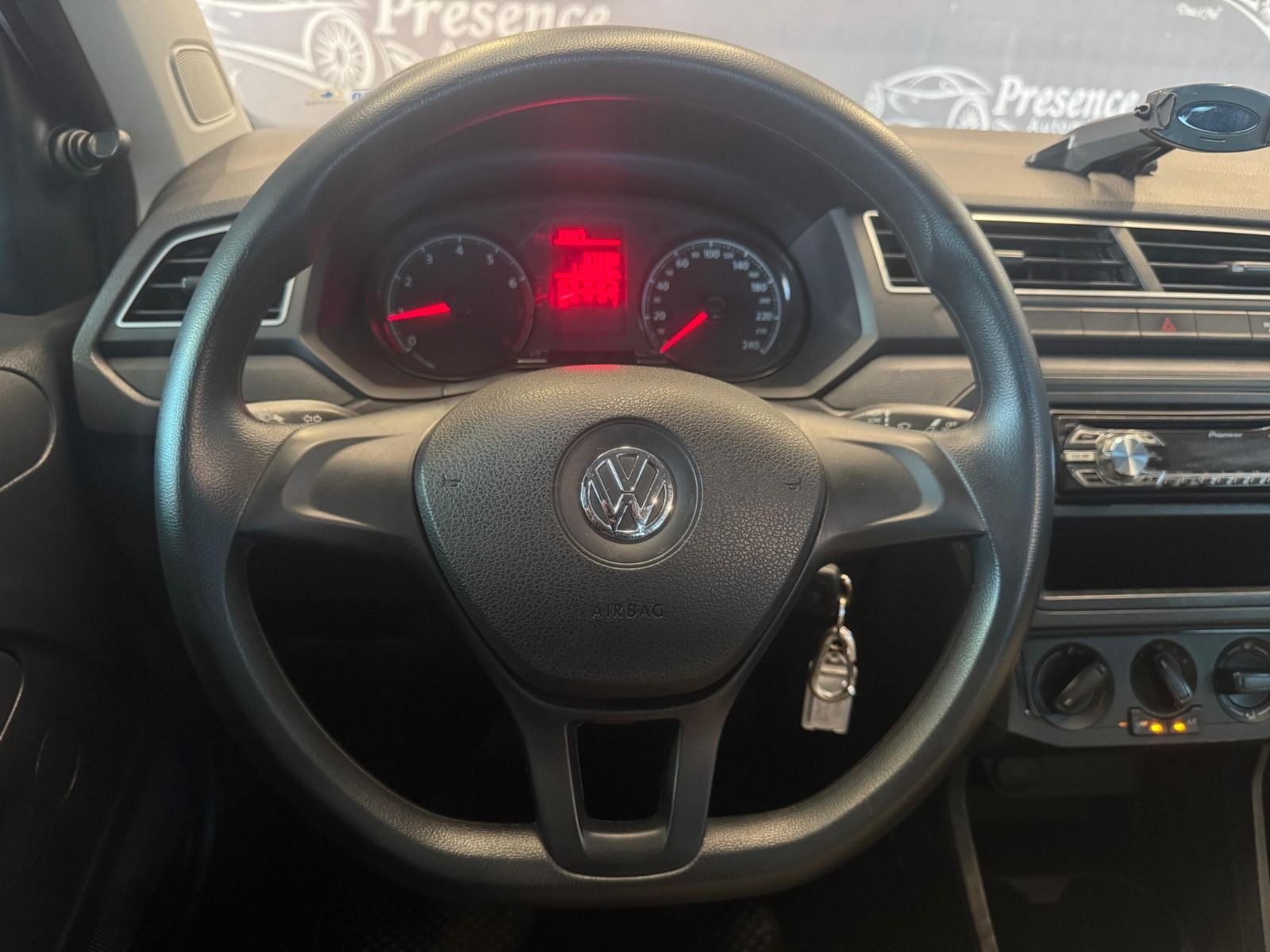 Volkswagen Saveiro Robust 1.6 Total Flex 8V - foto 8