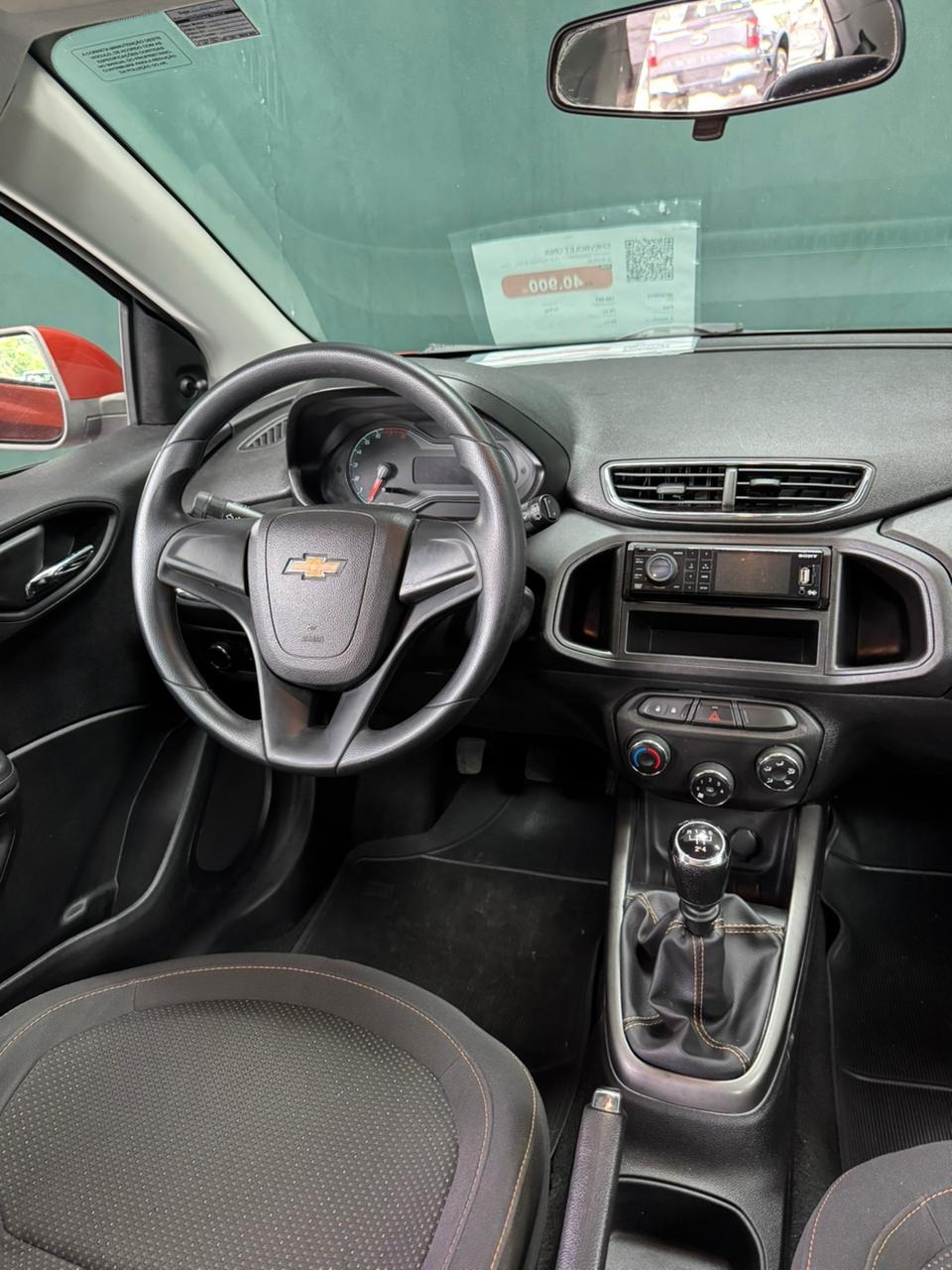 Chevrolet Onix Hatch LT 1.0 8V Flexpower 5P Mec. - foto 9
