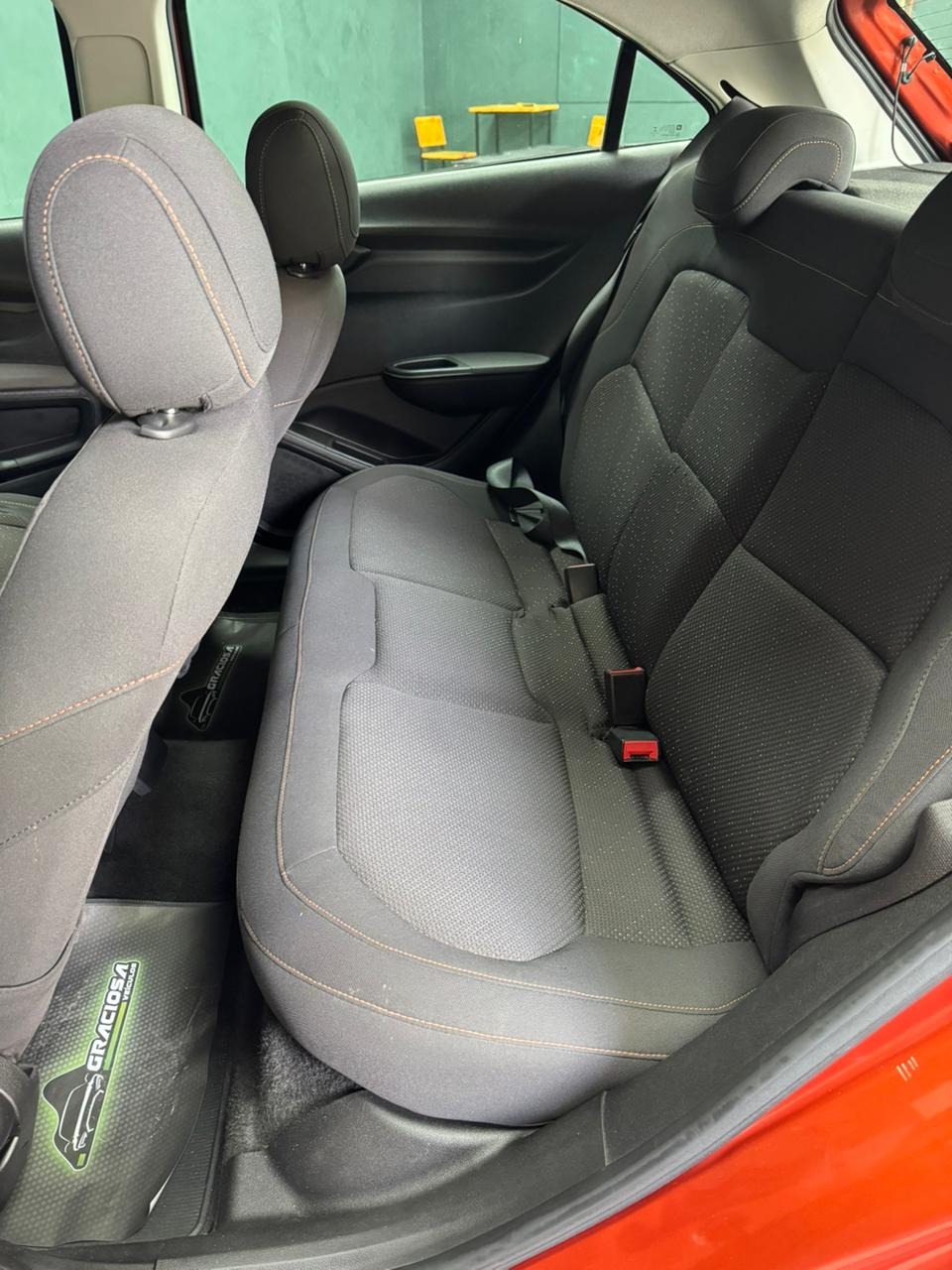 Chevrolet Onix Hatch LT 1.0 8V Flexpower 5P Mec. - foto 8