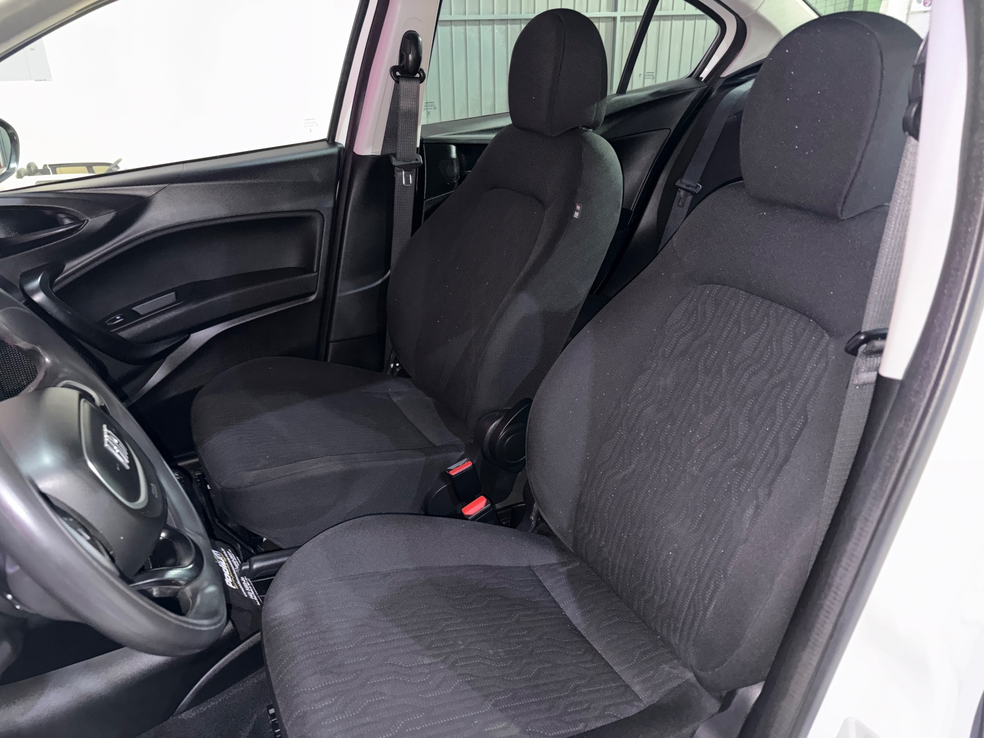 Fiat Cronos Drive 1.3 8V Flex - foto 7