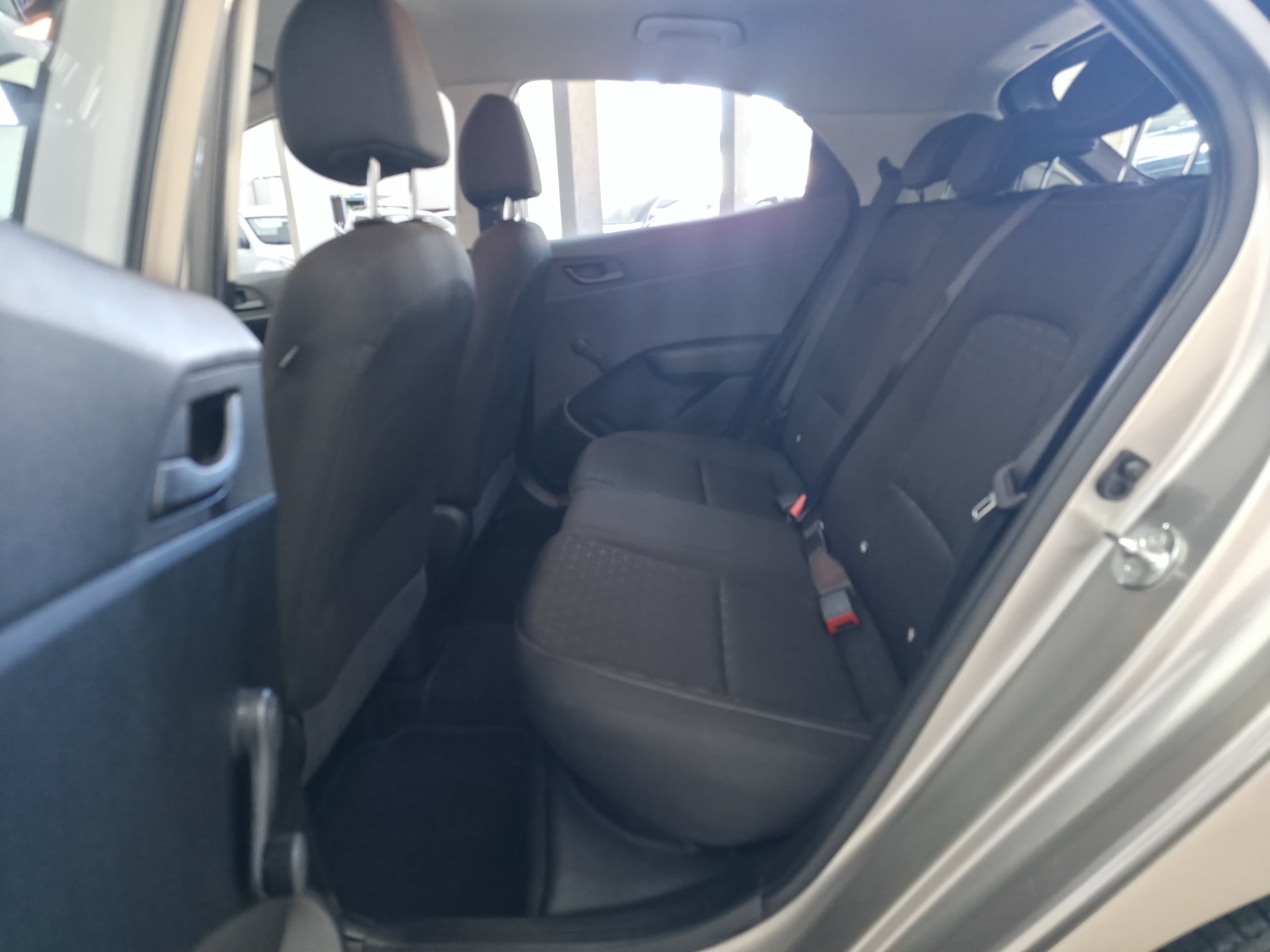 Hyundai HB20S Sense 1.0 Flex 12V Mec. - foto 12