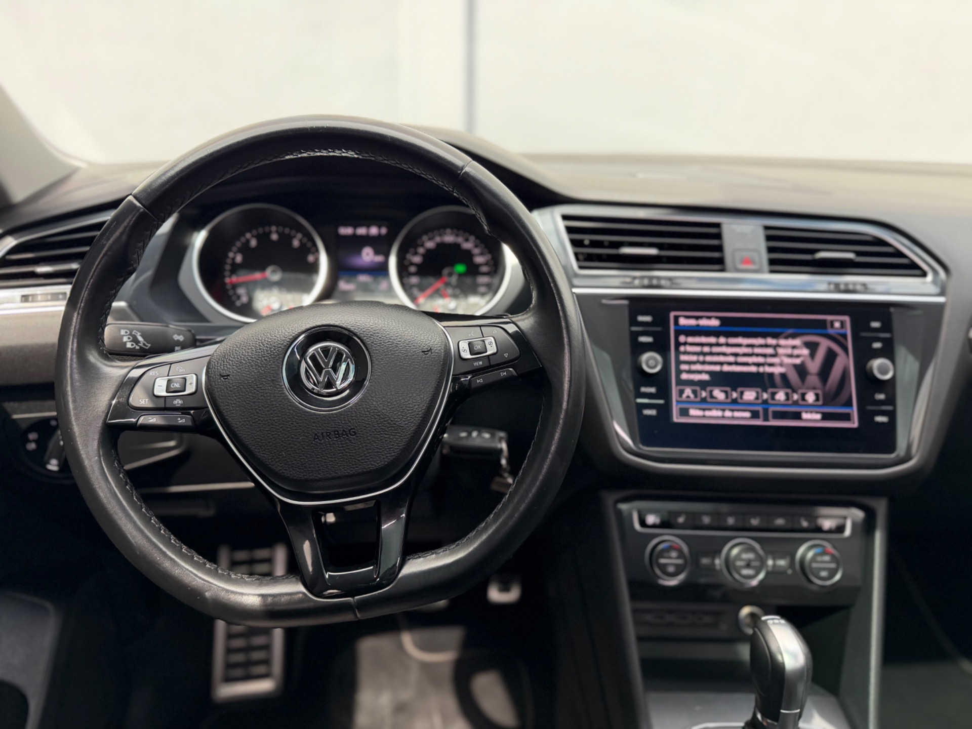 Volkswagen Tiguan Allspac Comf 250 TSI 1.4 Flex - foto 10