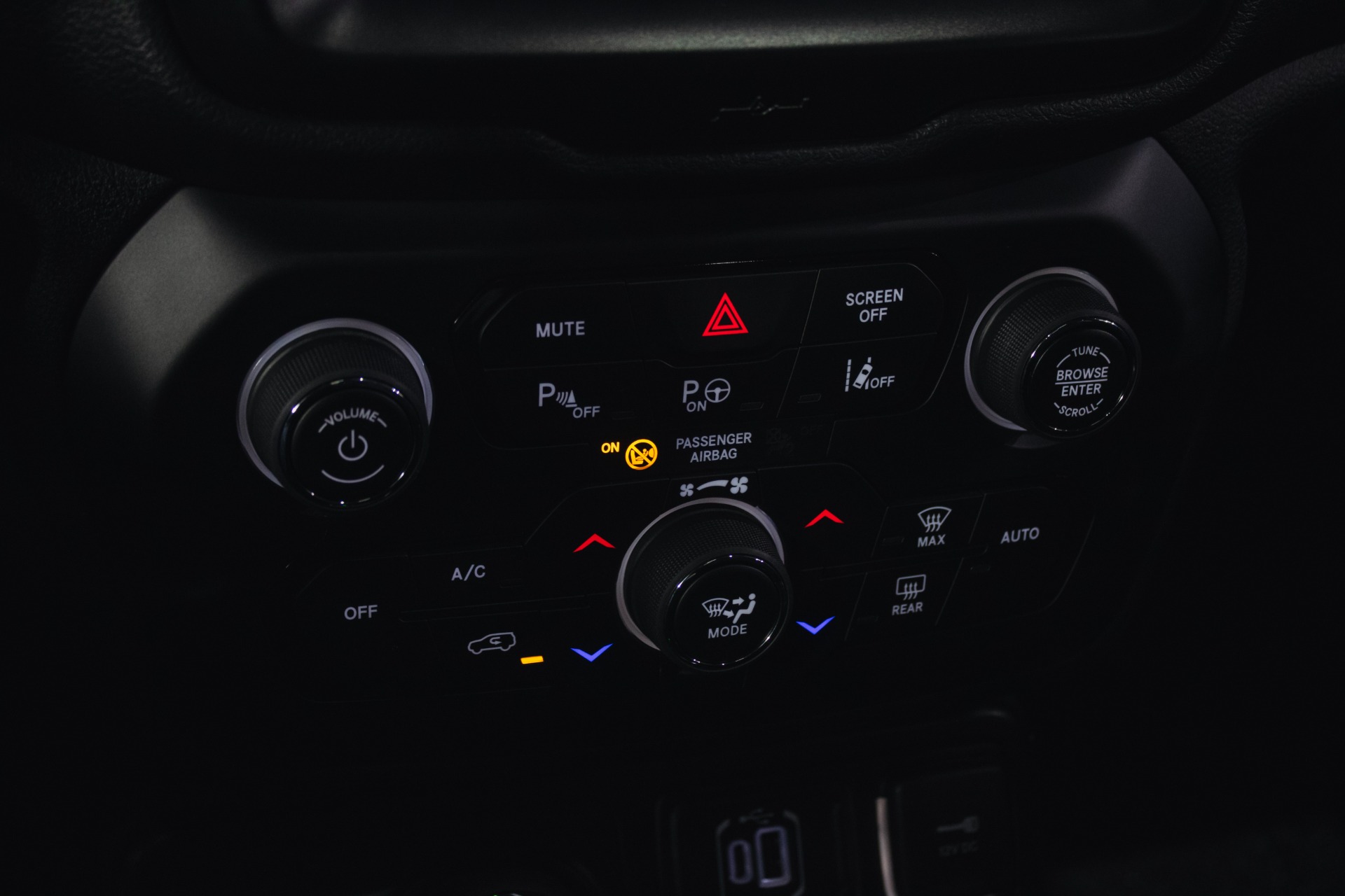 Jeep Renegade S T270 1.3 Tb 4X4 Flex Aut. - foto 10