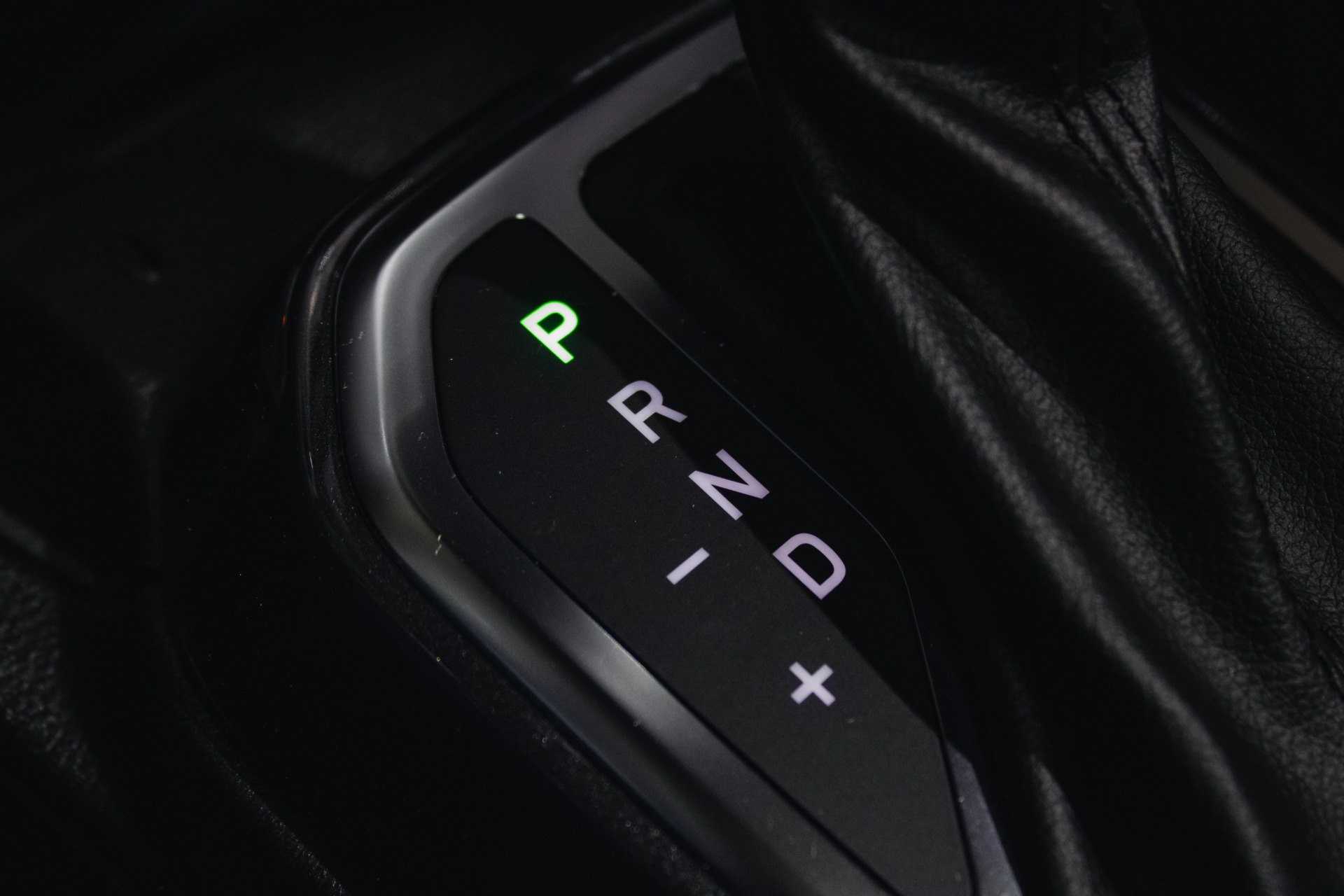 Jeep Renegade S T270 1.3 Tb 4X4 Flex Aut. - foto 12