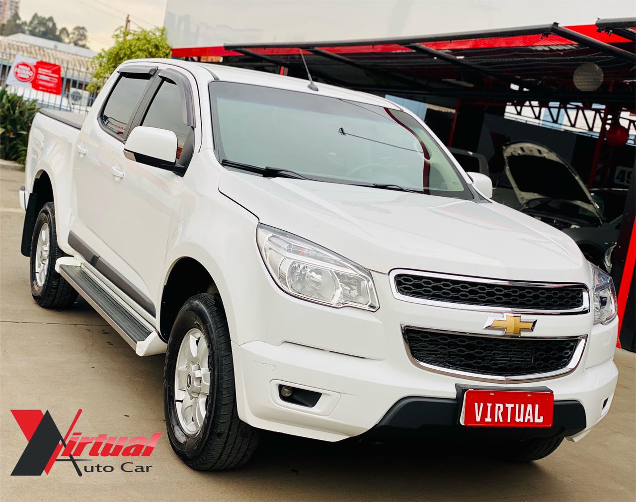 Chevrolet S10 Pick-Up LT 2.8 TDI 4x4 CD Diesel Aut Diesel 4 portas