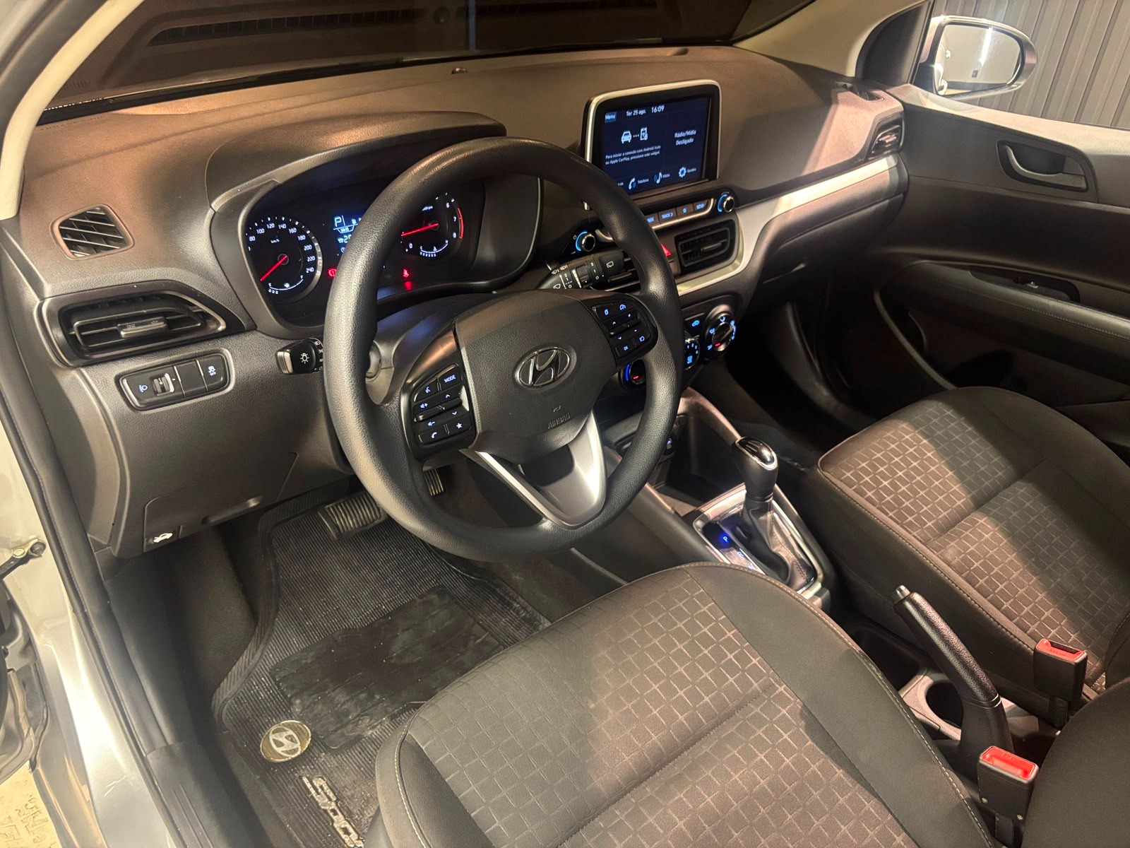 Hyundai HB20 Comfort 1.0 Tb Flex 12V Automático - foto 13