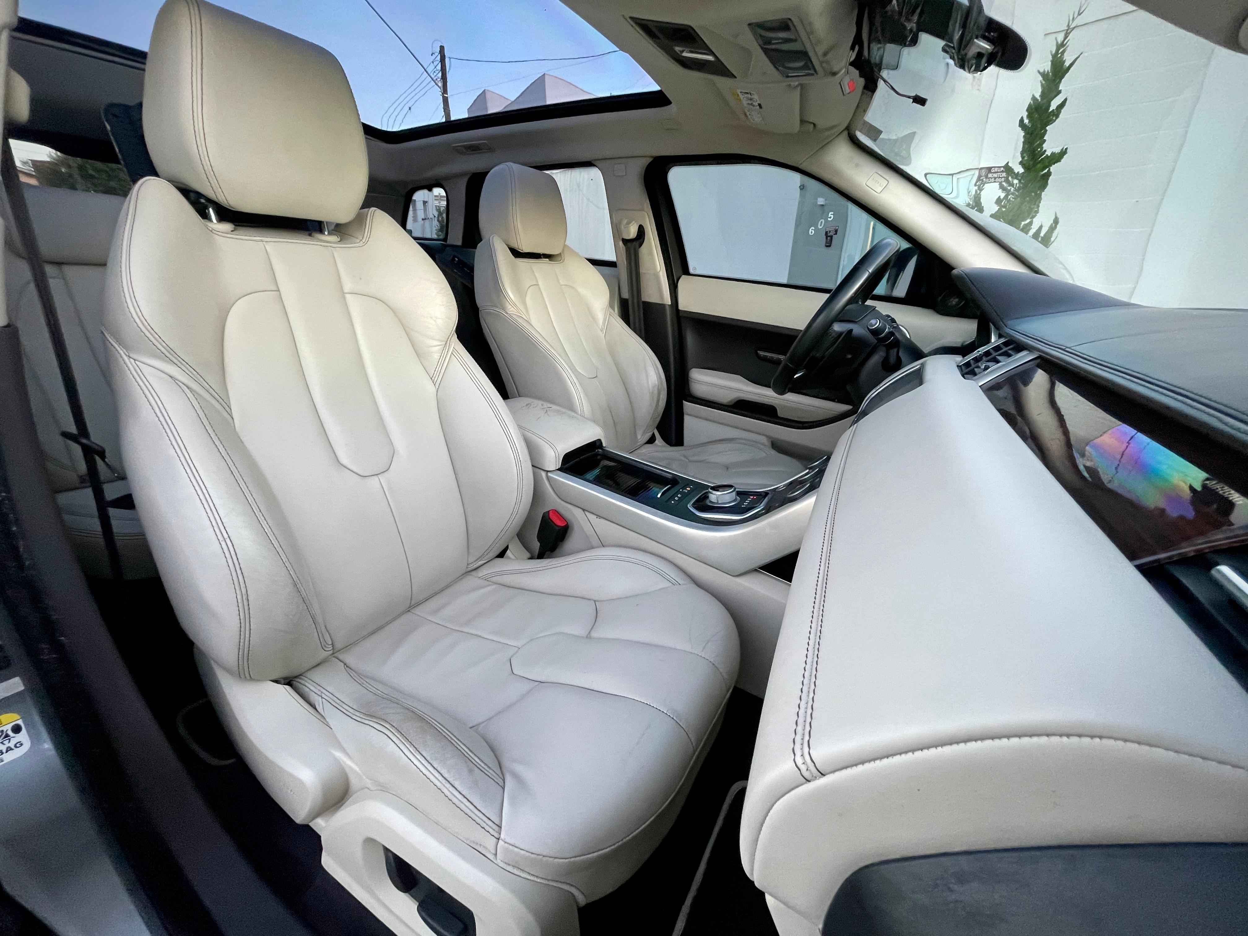 Land Rover Range Rover Range R.evoque Prestige Tech 2.0 Automático 5P - foto 11