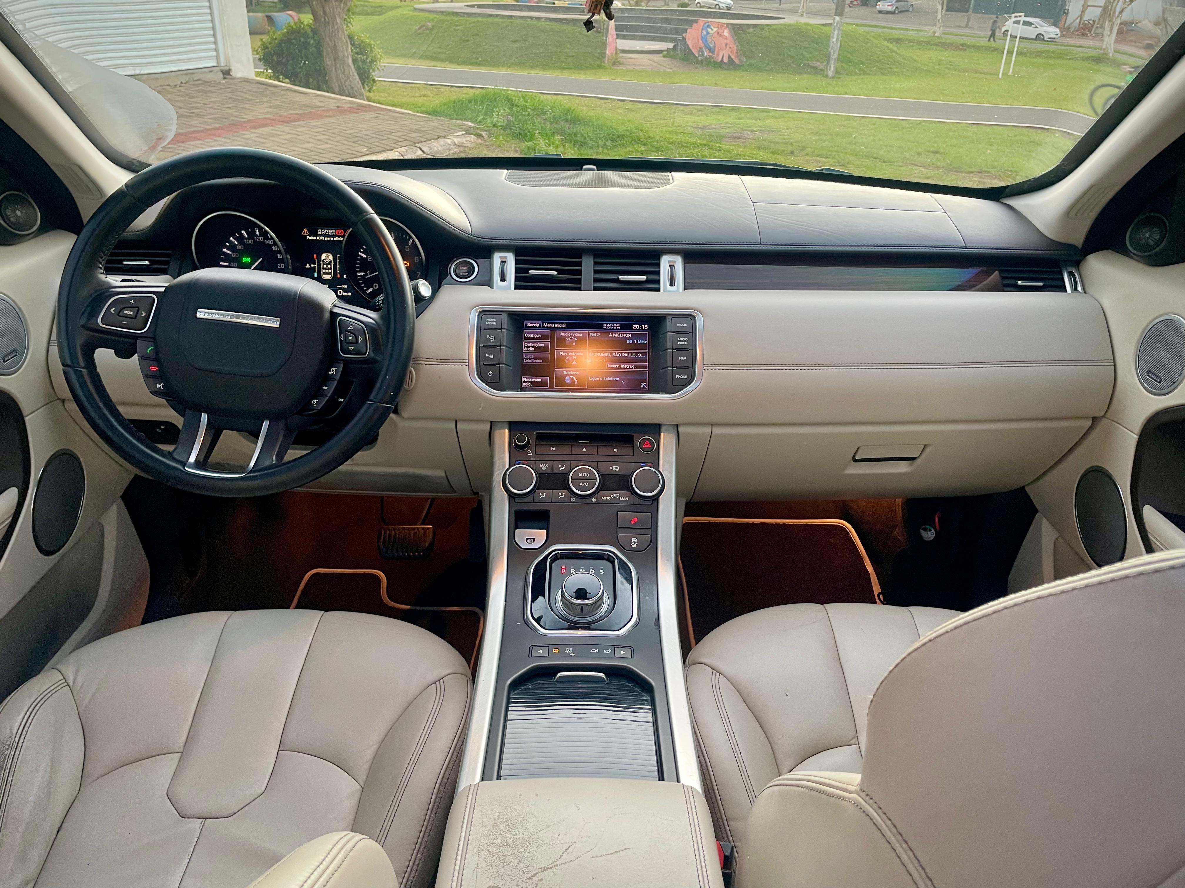 Land Rover Range Rover Range R.evoque Prestige Tech 2.0 Automático 5P - foto 9