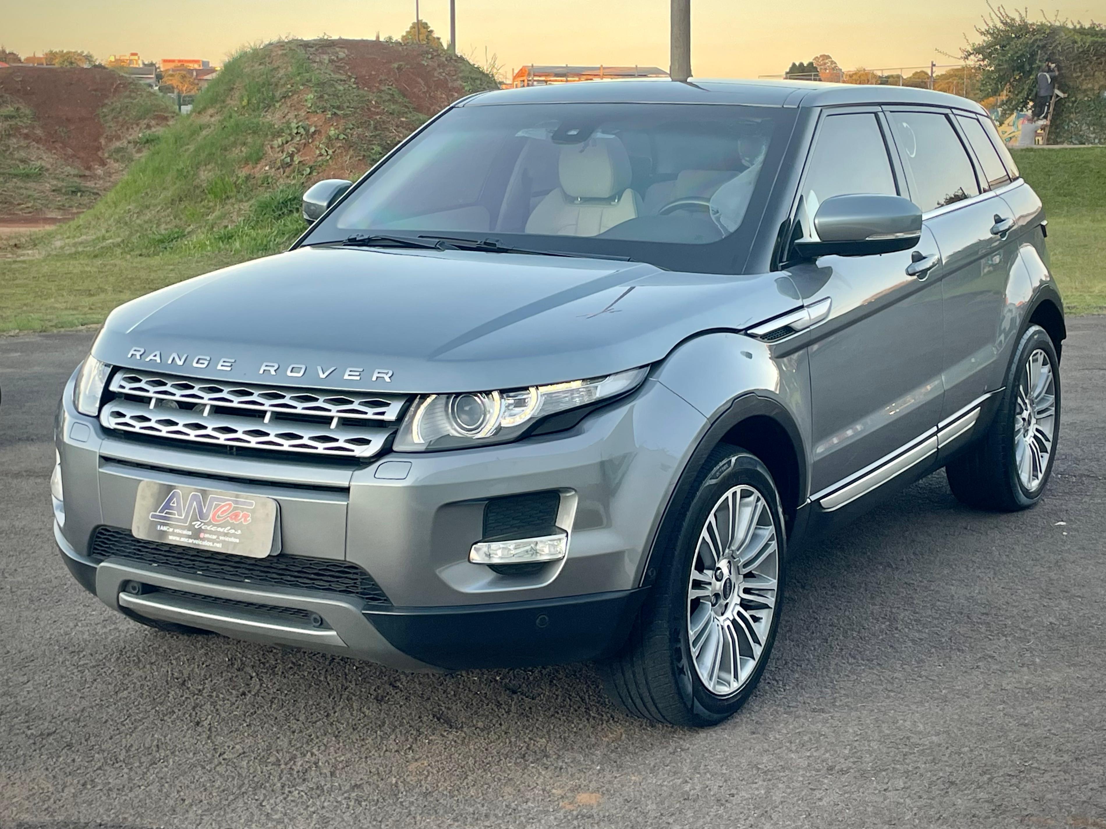 Land Rover Range Rover Range R.evoque Prestige Tech 2.0 Automático 5P - foto 5