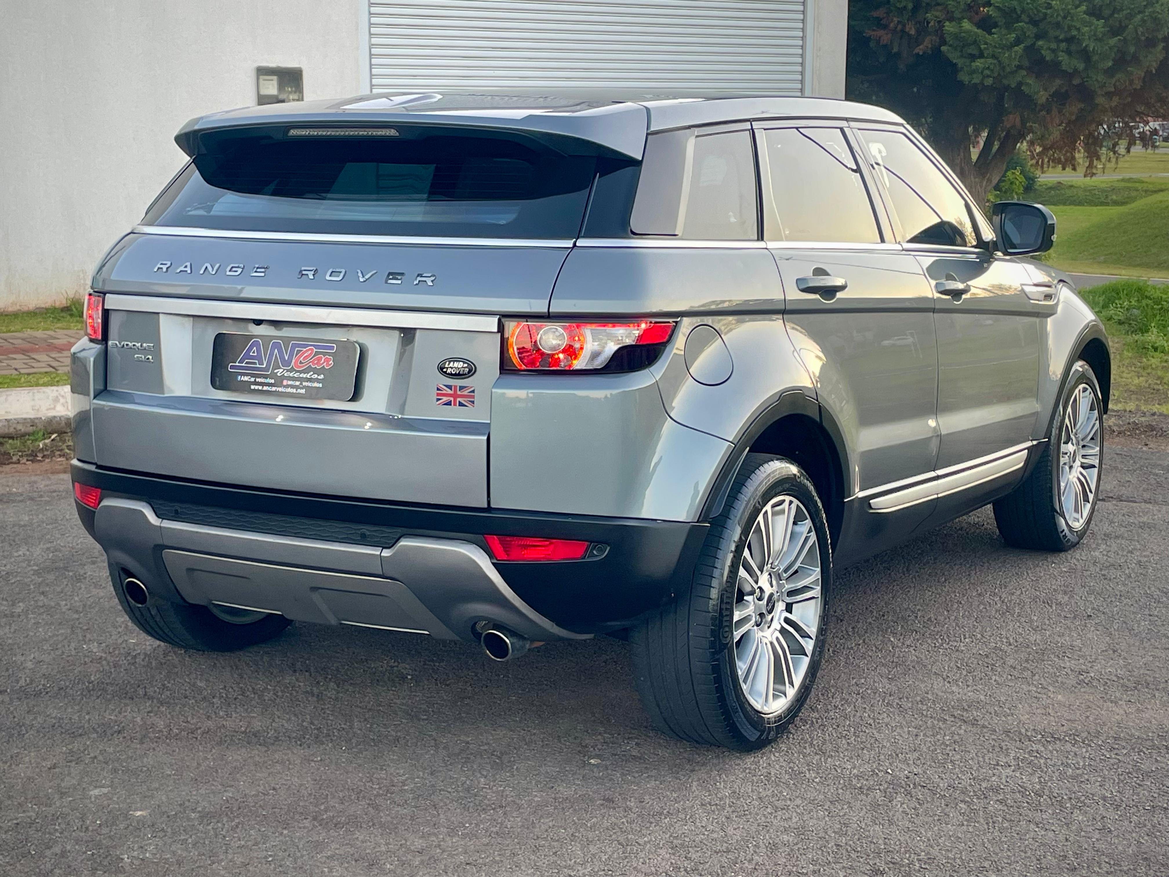 Land Rover Range Rover Range R.evoque Prestige Tech 2.0 Automático 5P - foto 8