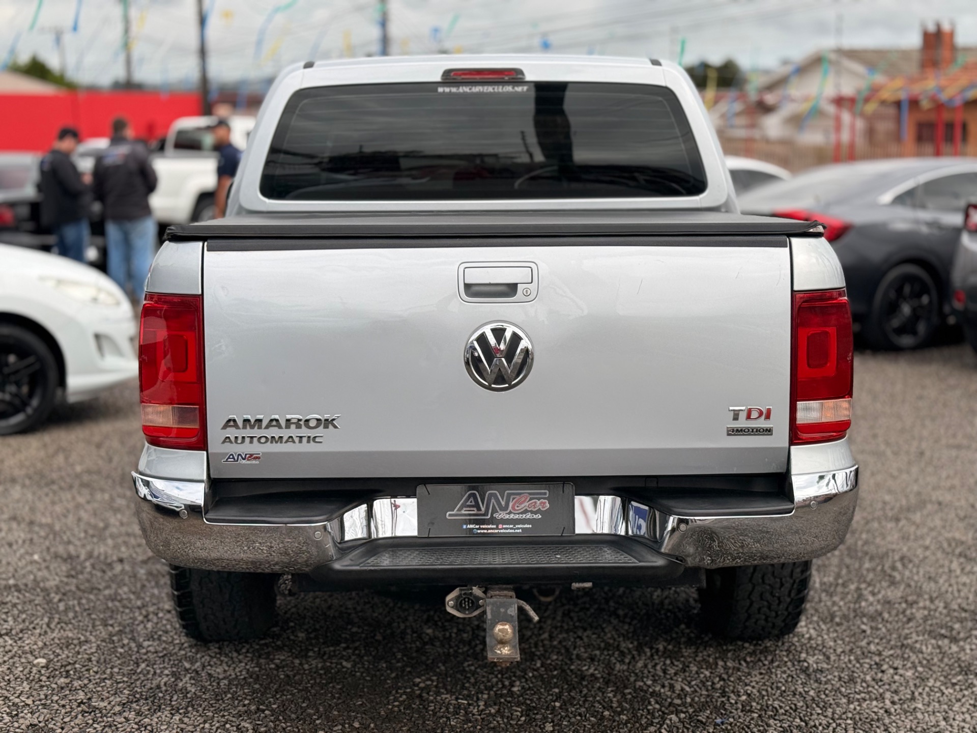 Volkswagen Amarok High.cd 2.0 16V TDI 4X4 Dies. Automático - foto 6