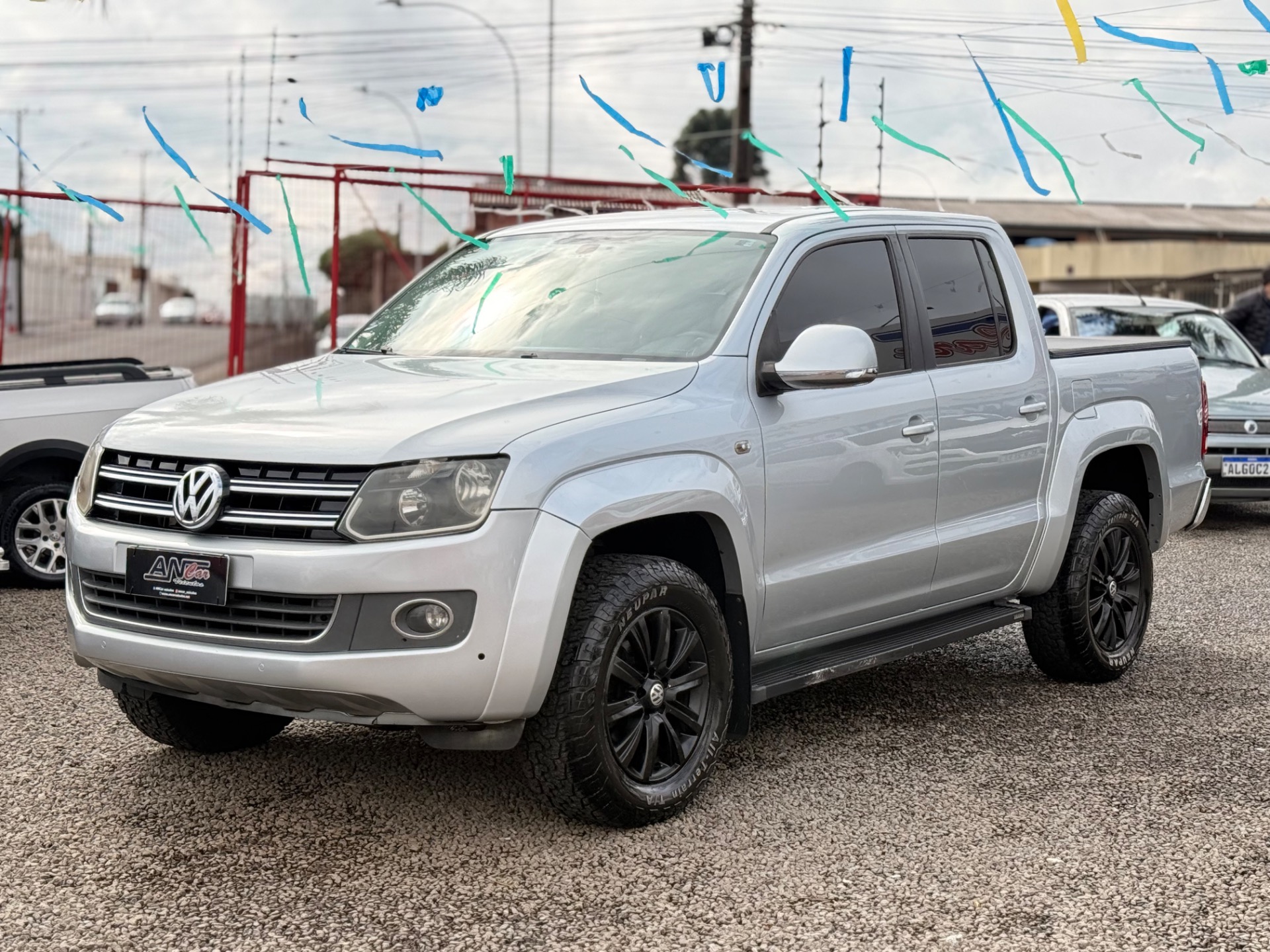 Volkswagen Amarok High.cd 2.0 16V TDI 4X4 Dies. Automático - foto 4
