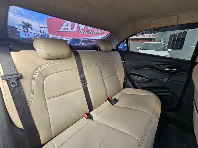 Chevrolet Prisma Sed. LT 1.4 8V Flexpower 4P Aut. - foto 9