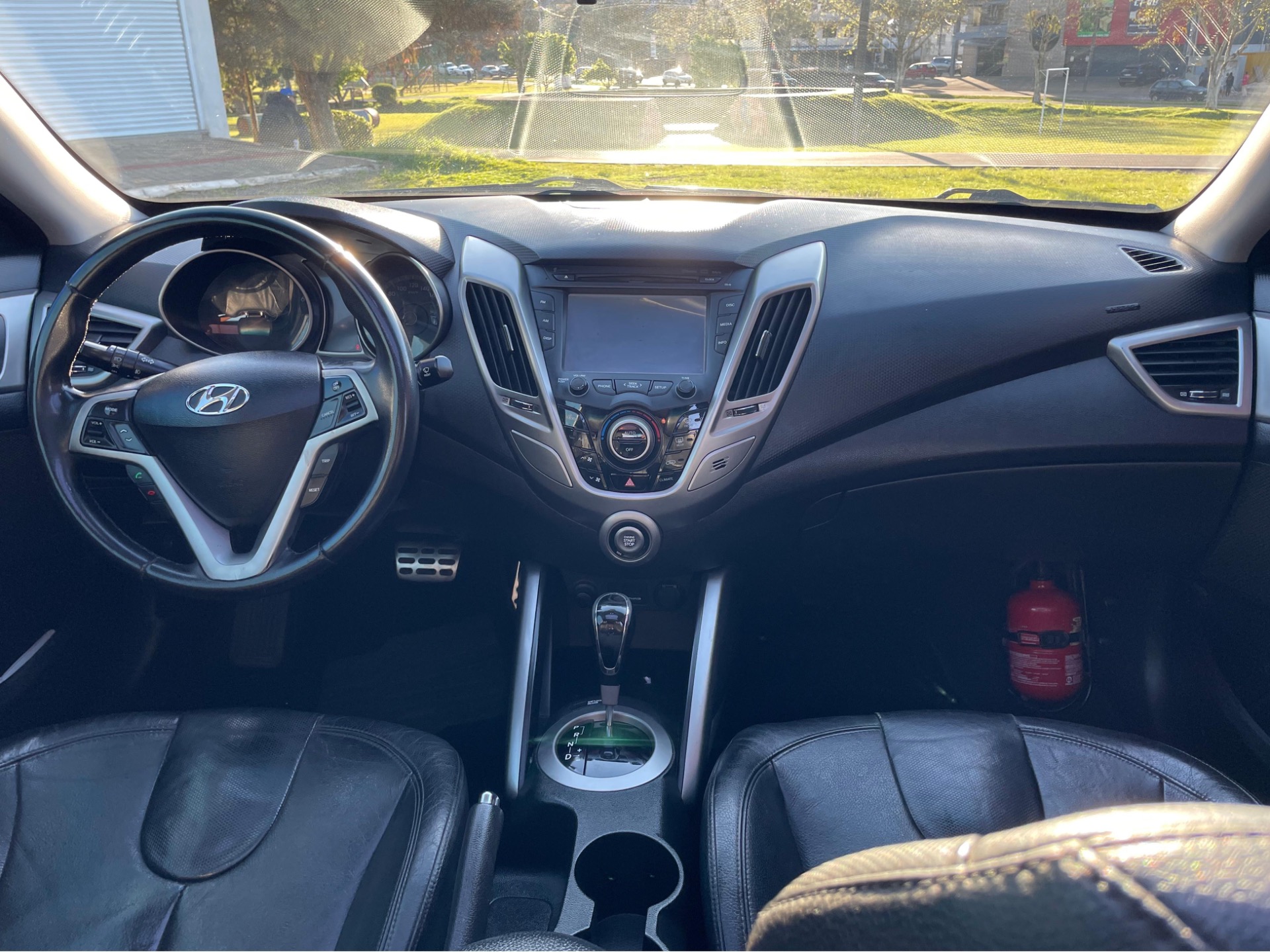 Hyundai Veloster 1.6 16V 140cv Aut. - foto 7