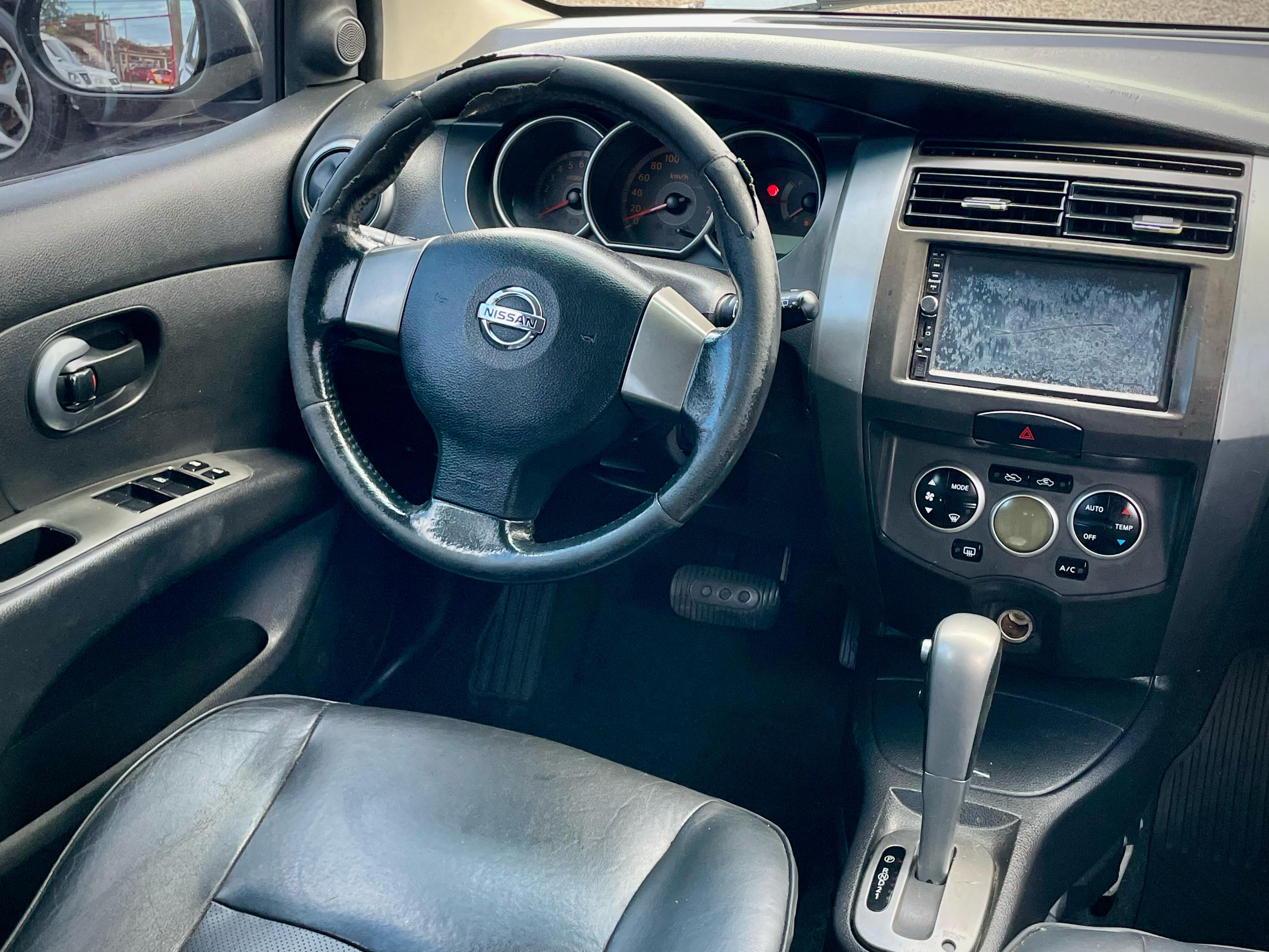 Nissan Livina Grand Sl 1.8 16V Flex Fuel Aut. - foto 8