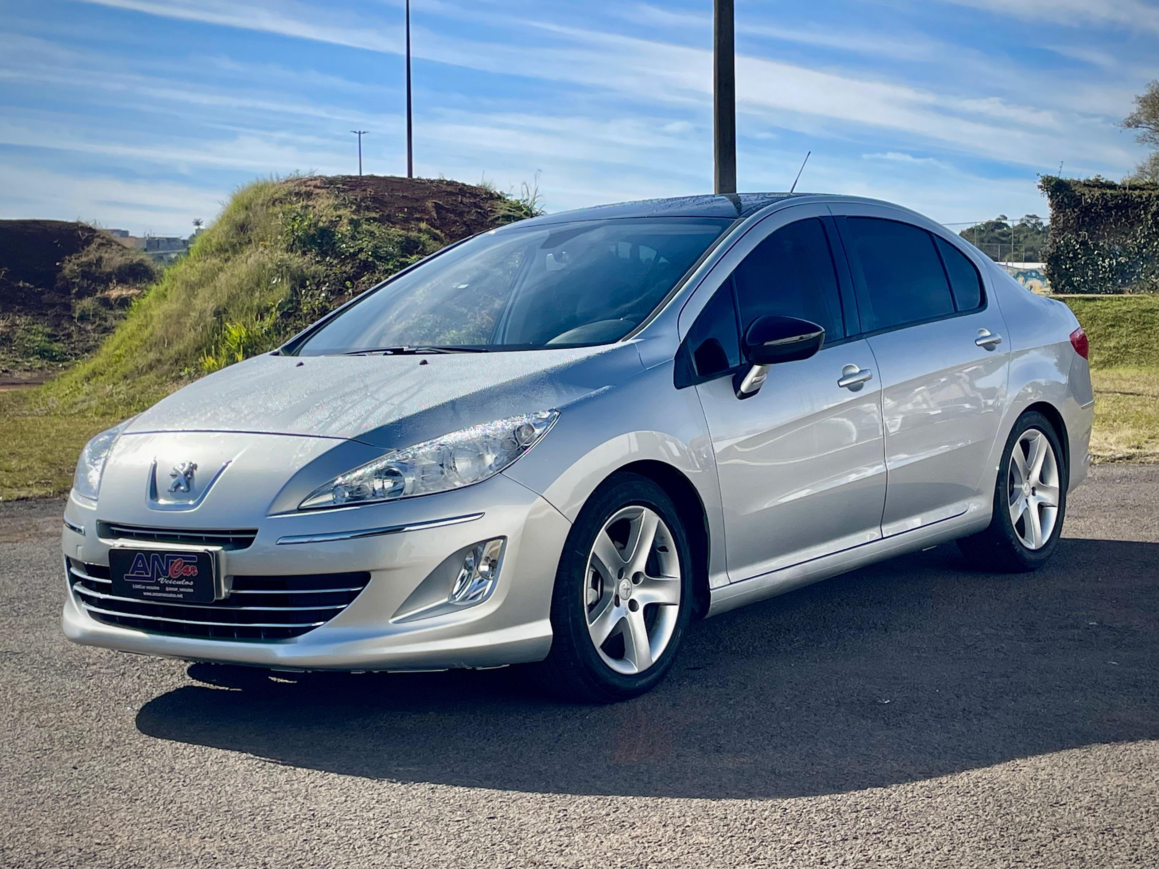 Peugeot 408 Sedan Allure 2.0 Flex 16V 4P Aut. - foto 3