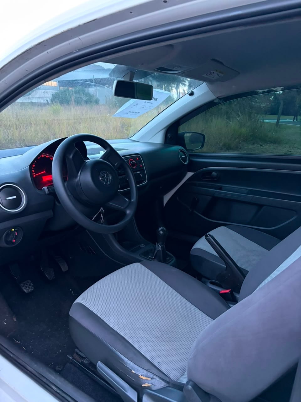 Volkswagen Up! Take 1.0 T. Flex 12V 3P - foto 7