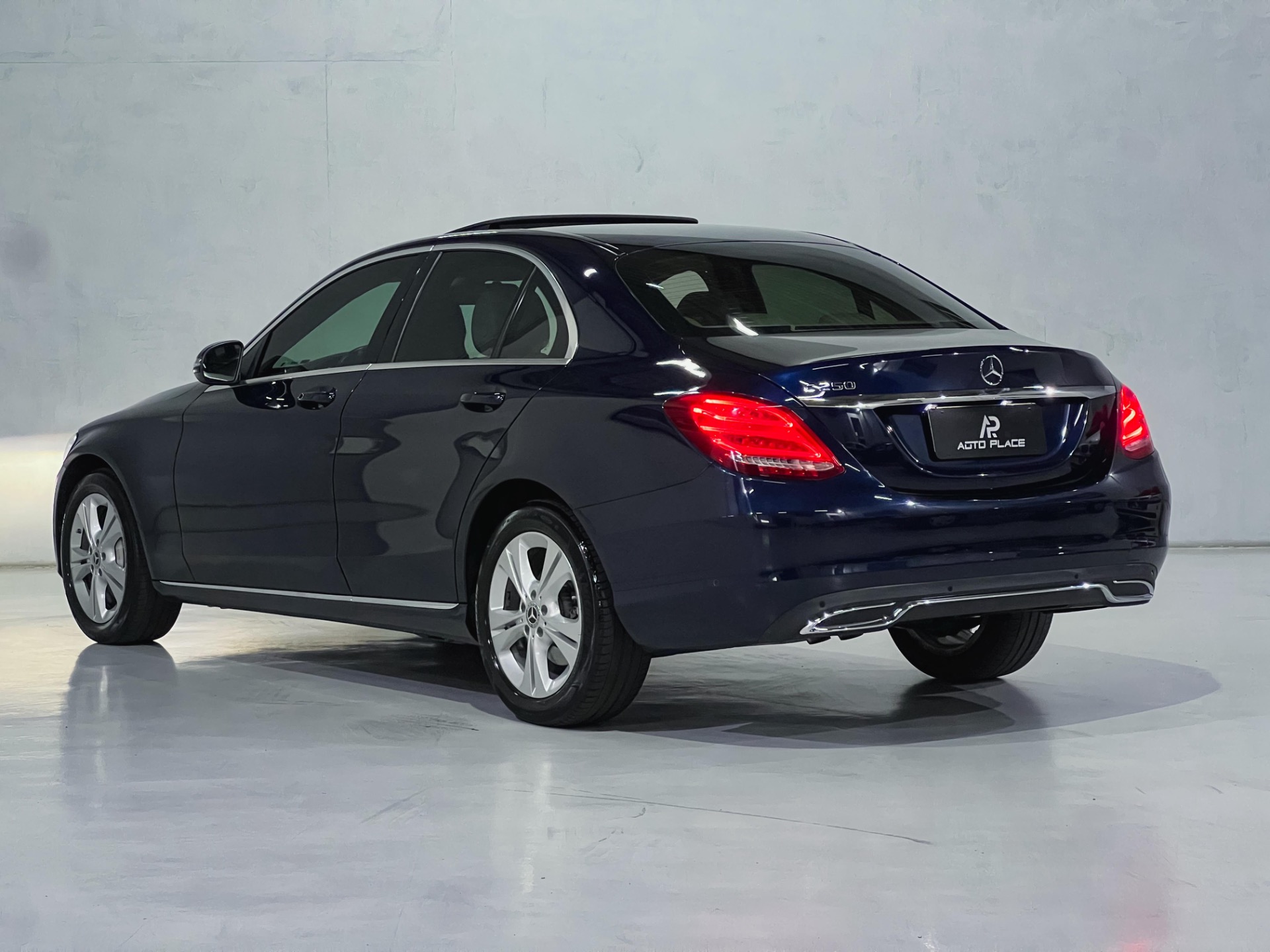 Mercedes-Benz Classe C C 250 C 250 Avantgarde 2.0 Tb 211cv Aut. - foto 6