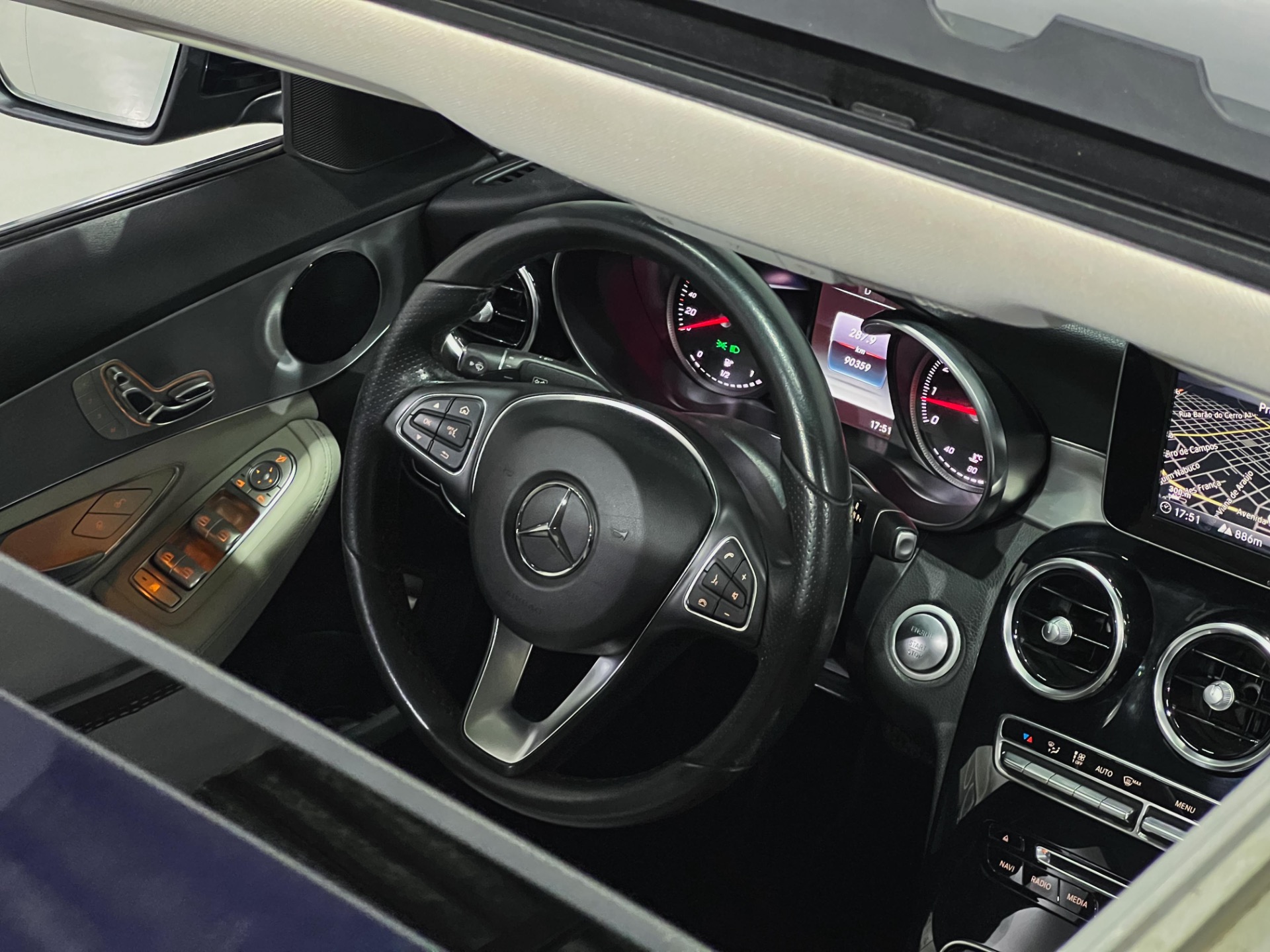 Mercedes-Benz Classe C C 250 C 250 Avantgarde 2.0 Tb 211cv Aut. - foto 11