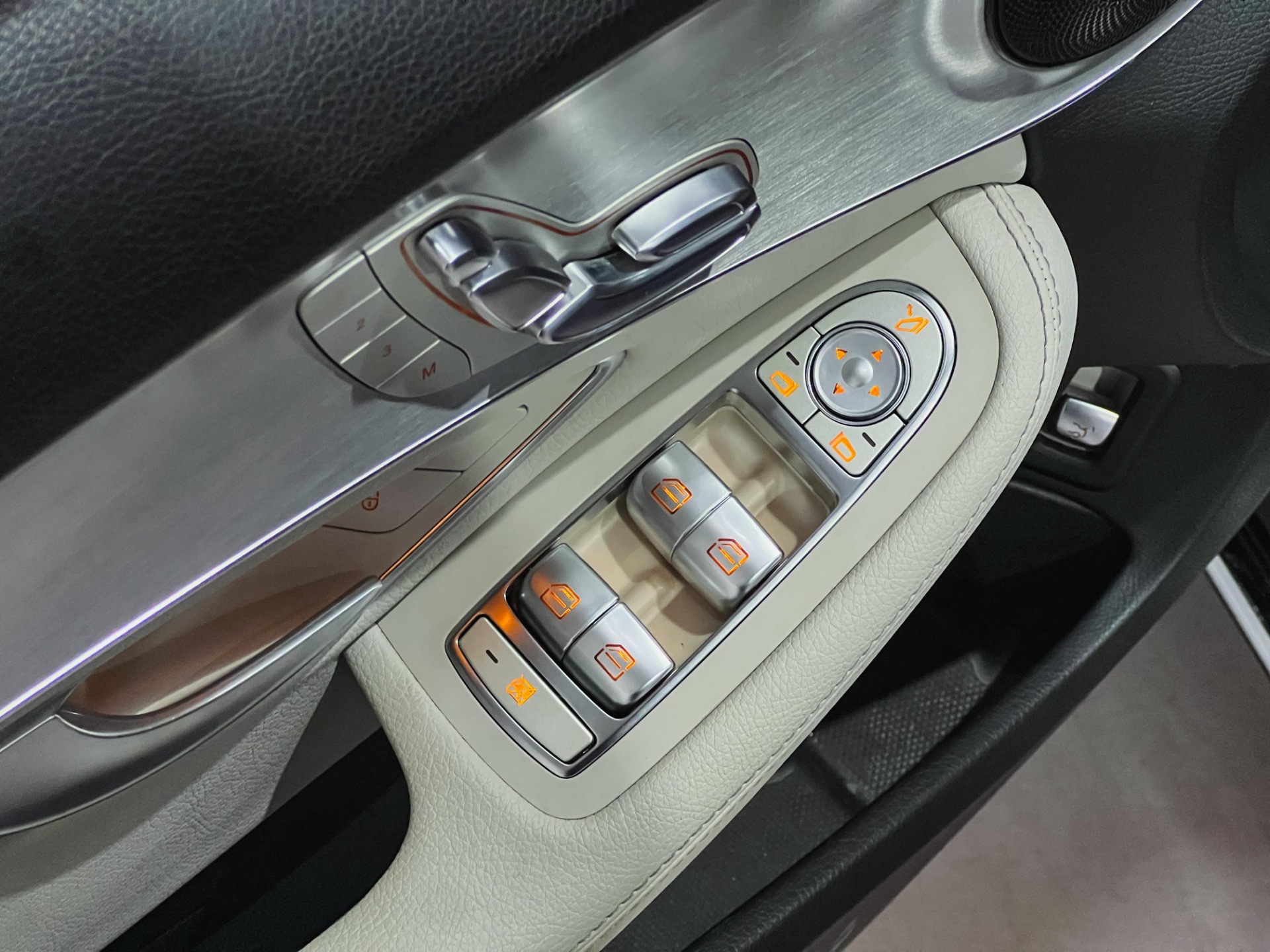 Mercedes-Benz Classe C C 250 C 250 Avantgarde 2.0 Tb 211cv Aut. - foto 15