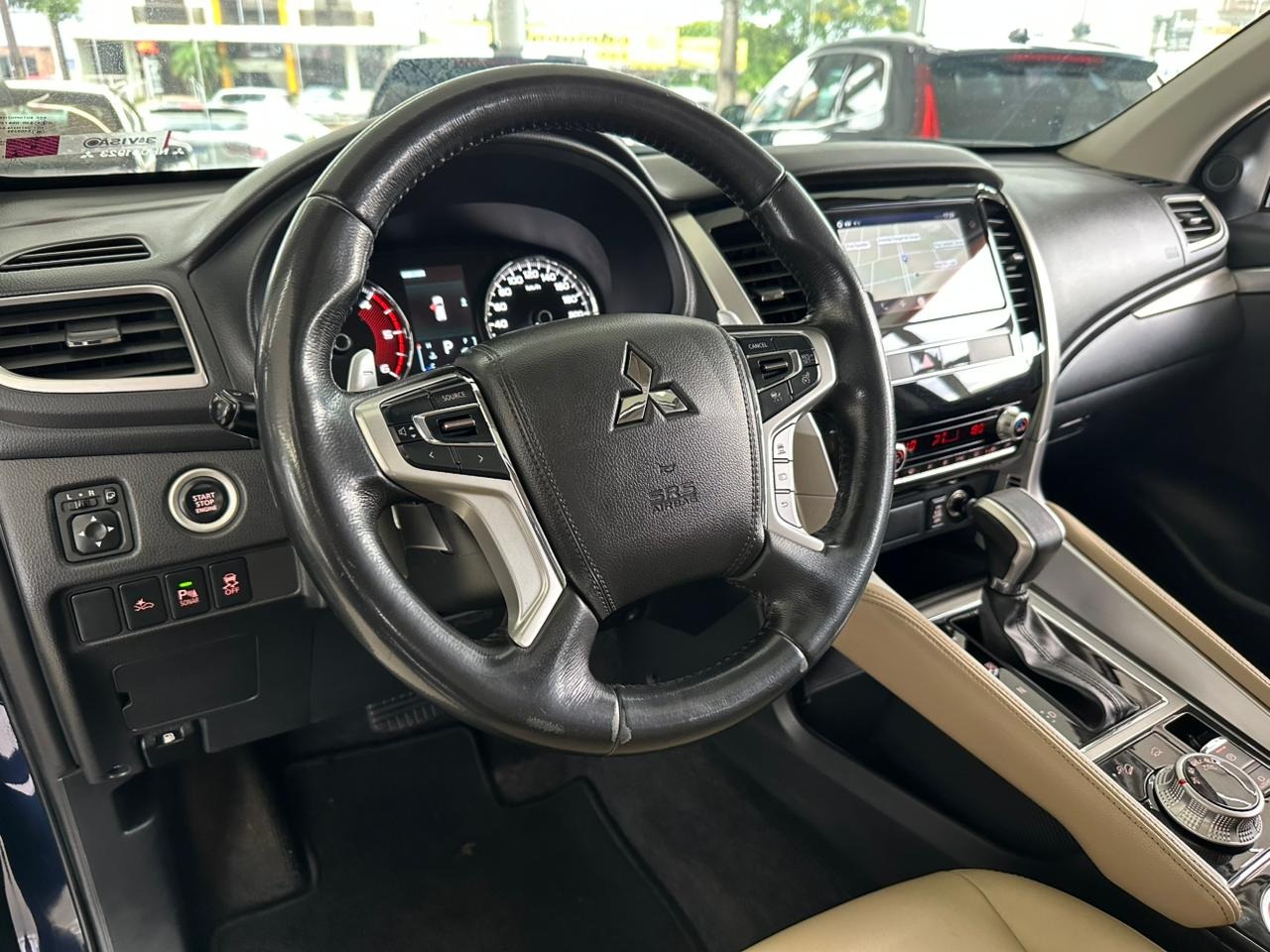 Mitsubishi Pajero Sport Hpe 2.4 4X4 Diesel Aut. - foto 18