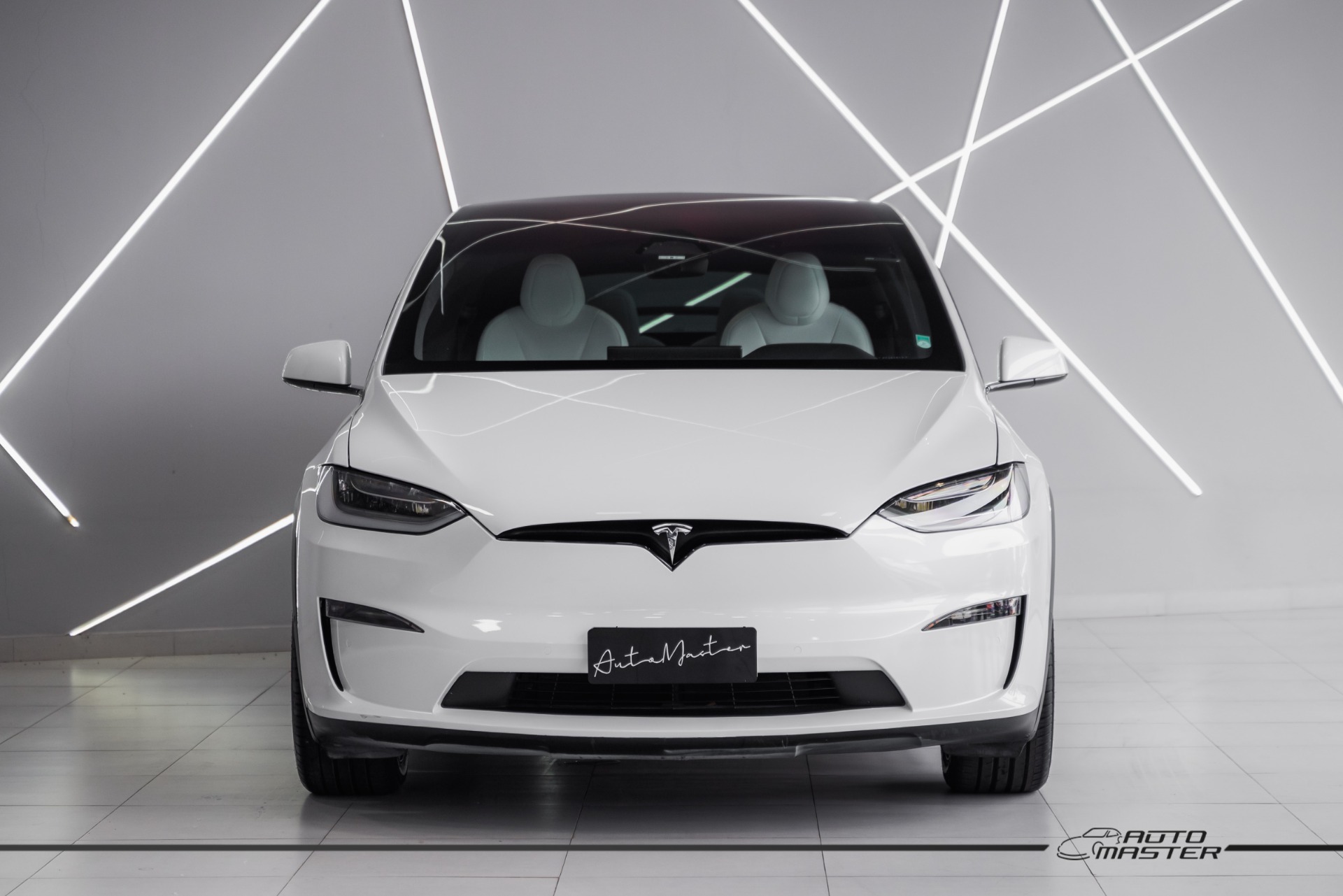 Tesla Model X 2023