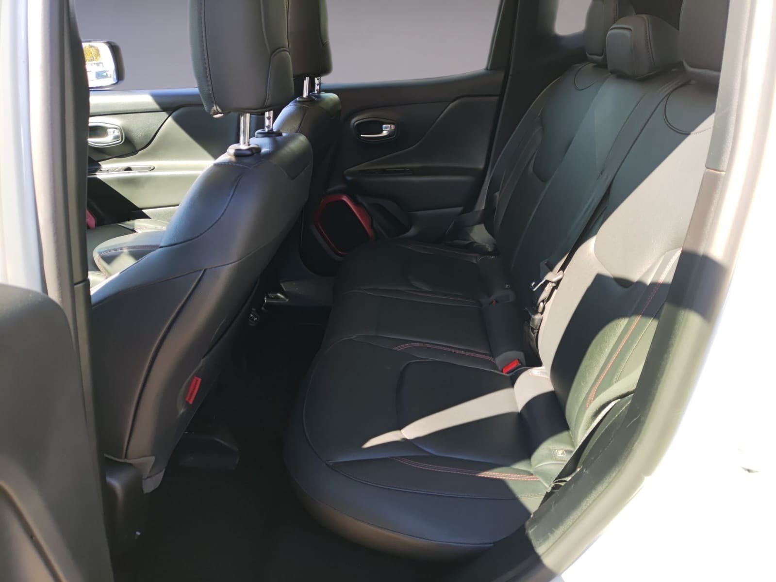 Jeep Renegade Trailhawk 2.0 4X4 Tb Diesel Automático - foto 11