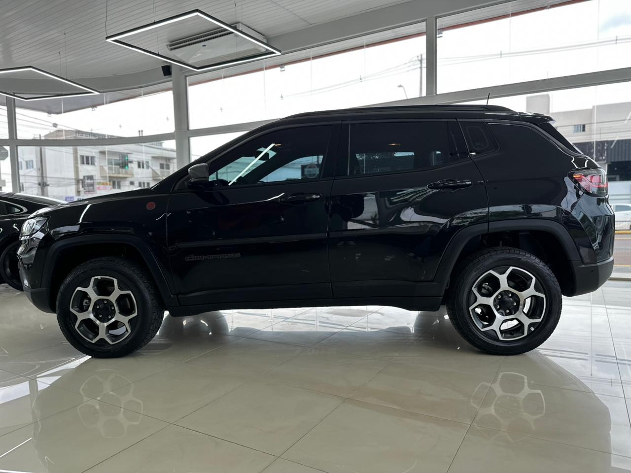 Jeep Compass Trailhawk Td350 2.0 4X4 Die. Automático - foto 7