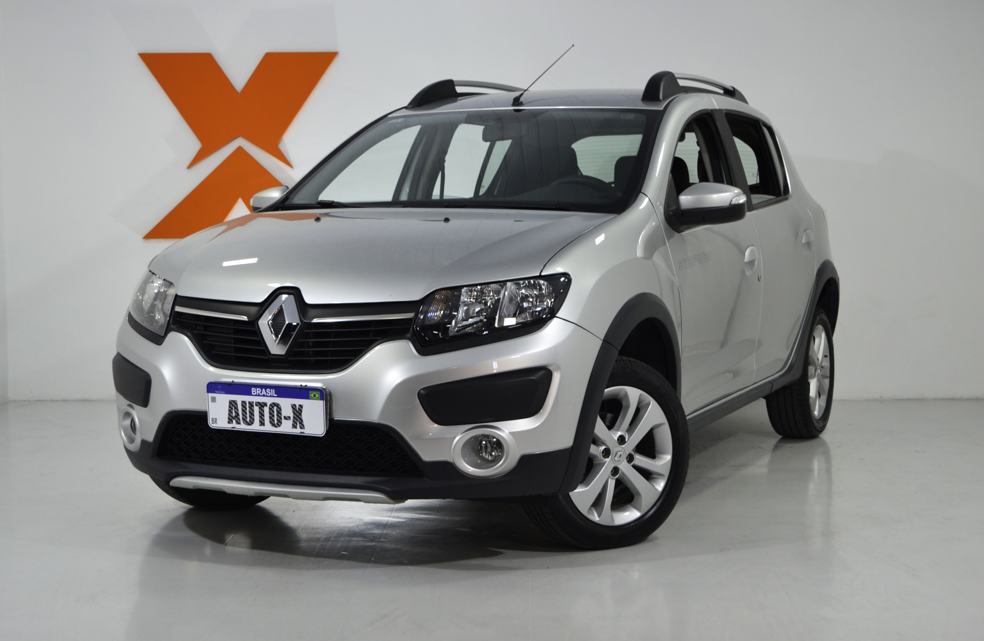 Renault SANDERO STEPWAY Flex 1.6 16V 5p Flex 4 portas, câmbio Manual em