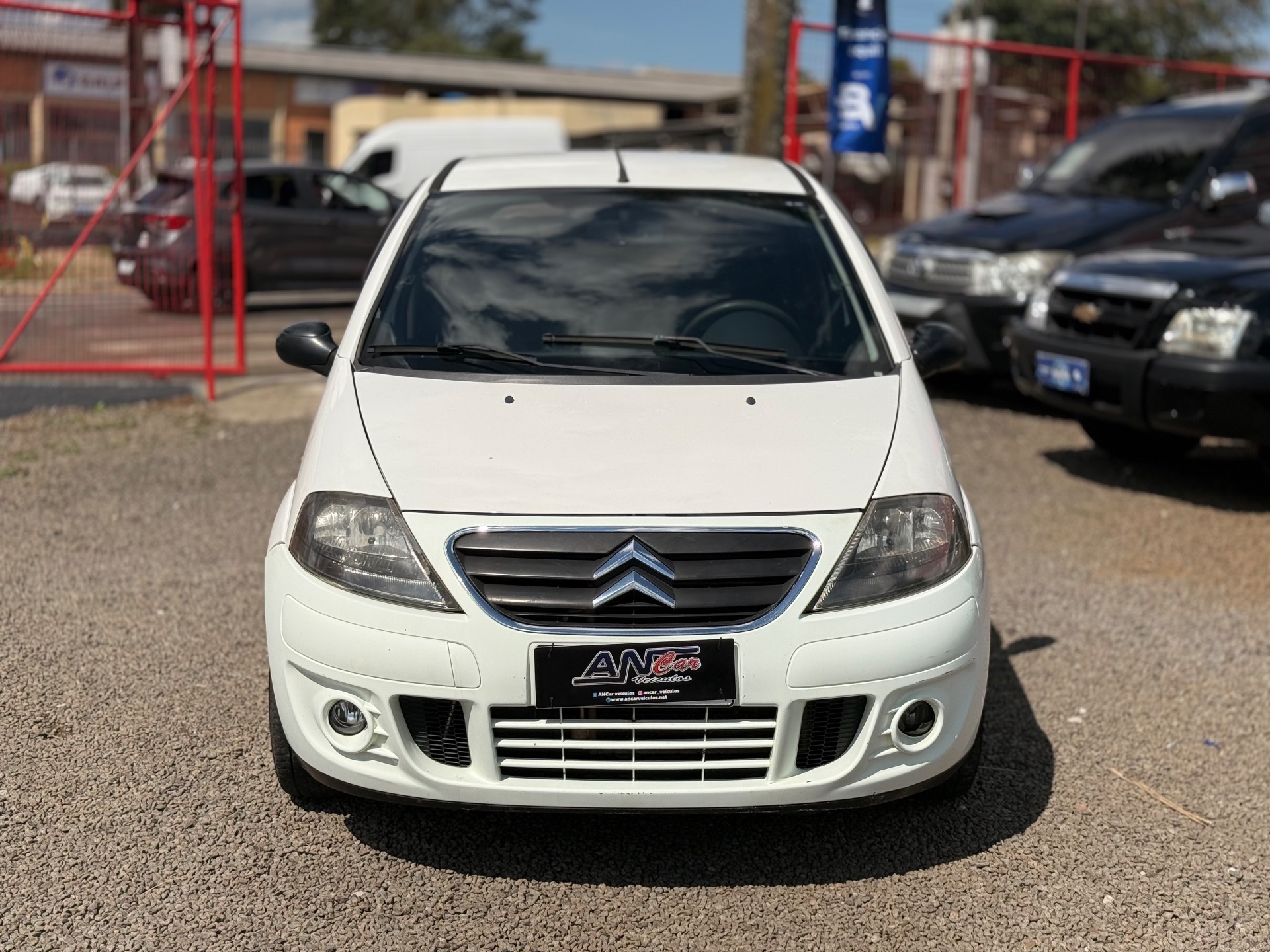 Citroën C3 Glx 1.4 Glx Sonora 1.4 Flex 8V 5P - foto 2