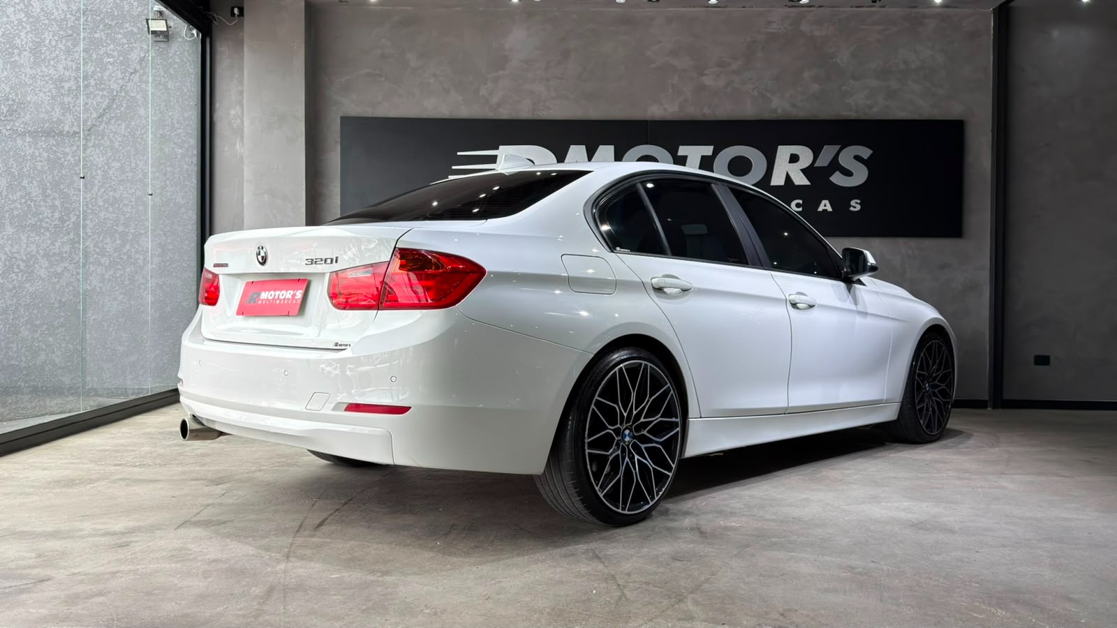 BMW 320i 2.0 Turbo Activeflex 16V Gp 4P - foto 3