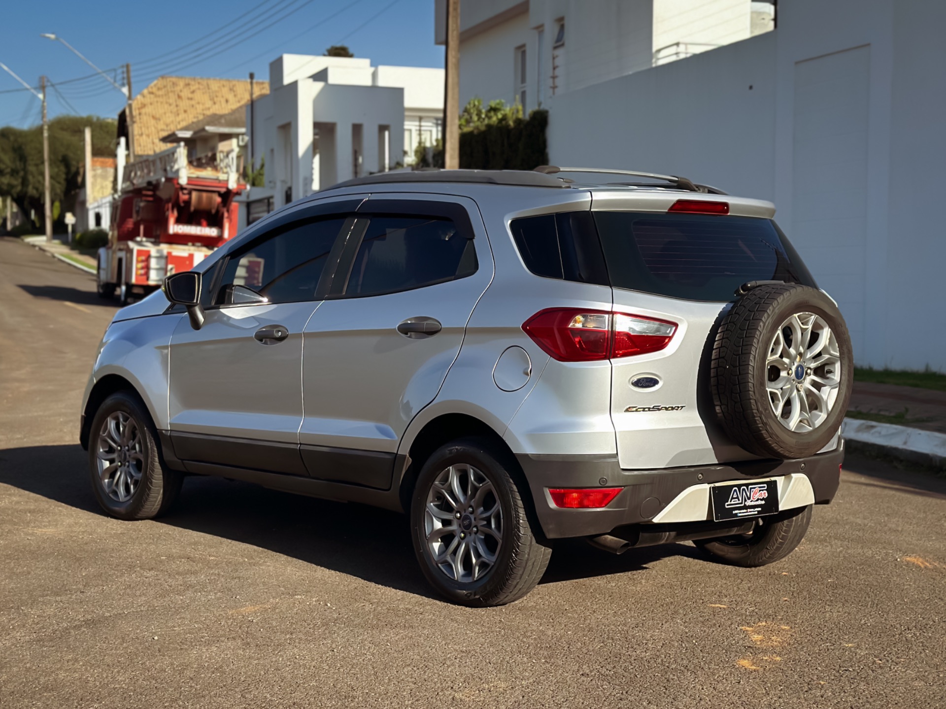 Ford EcoSport Freestyle 2.0 16V Flex 5P Aut. - foto 4